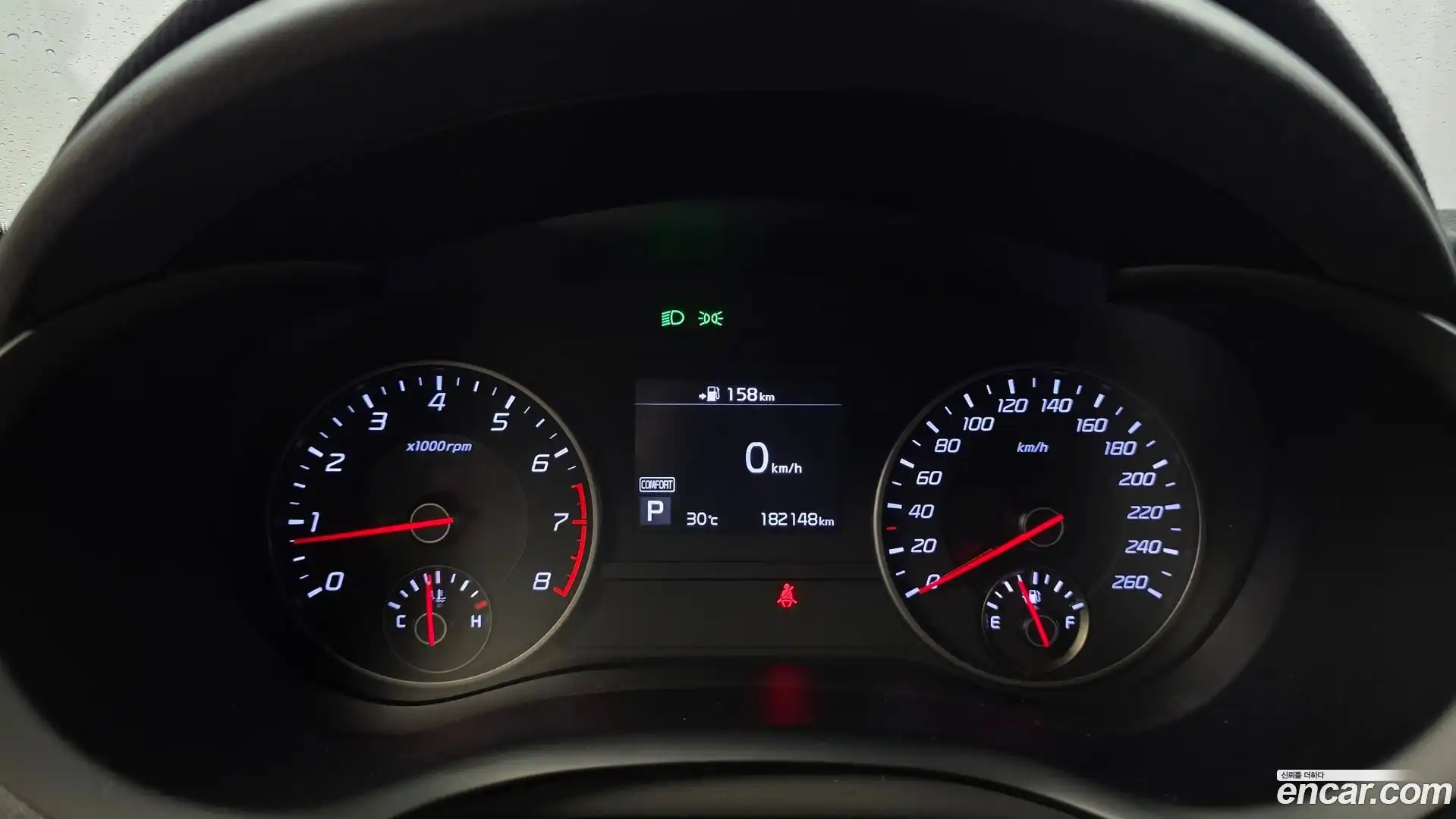 Stinger Kia 2019.1-INNER-008
