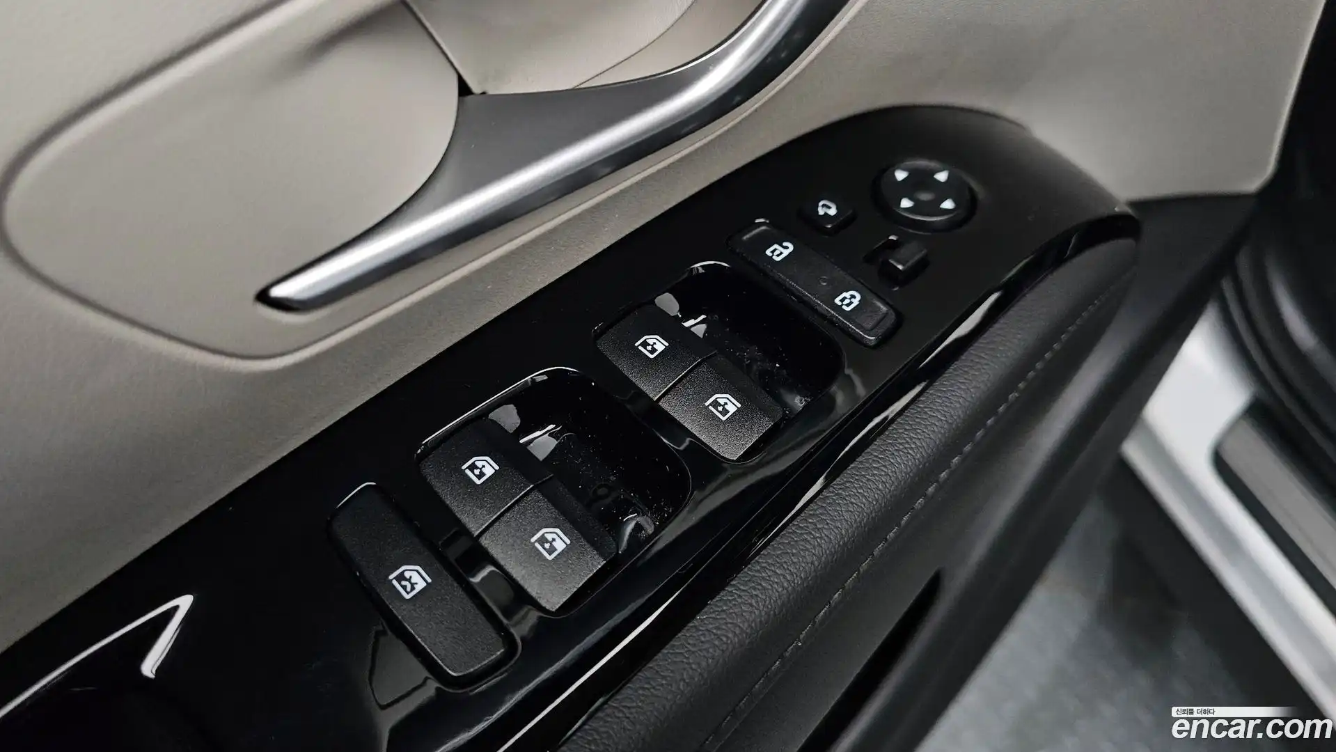 Tucson Hyundai 2023.8-OPTION-041