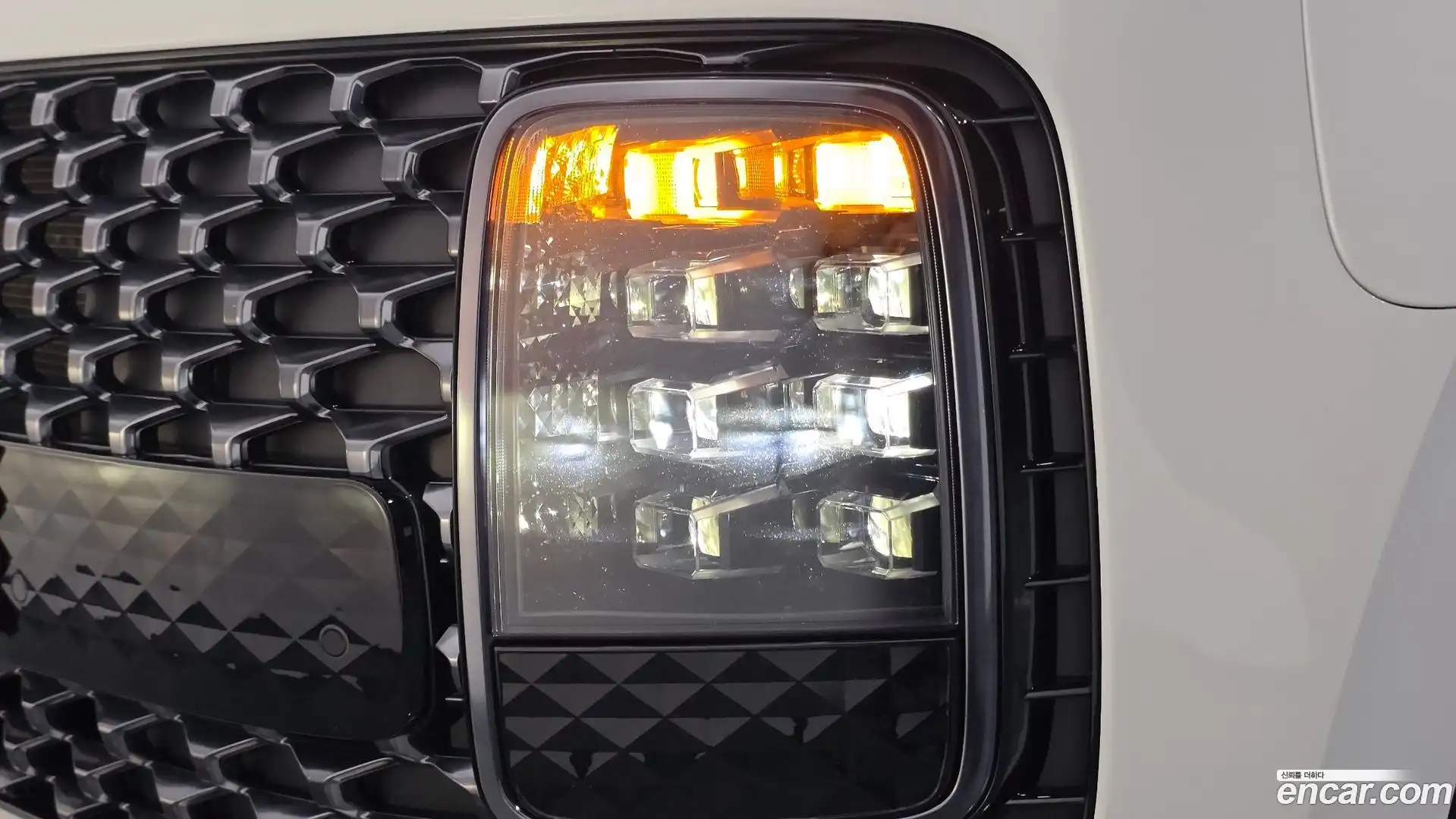 Staria Hyundai 2022.1-OUTER-032