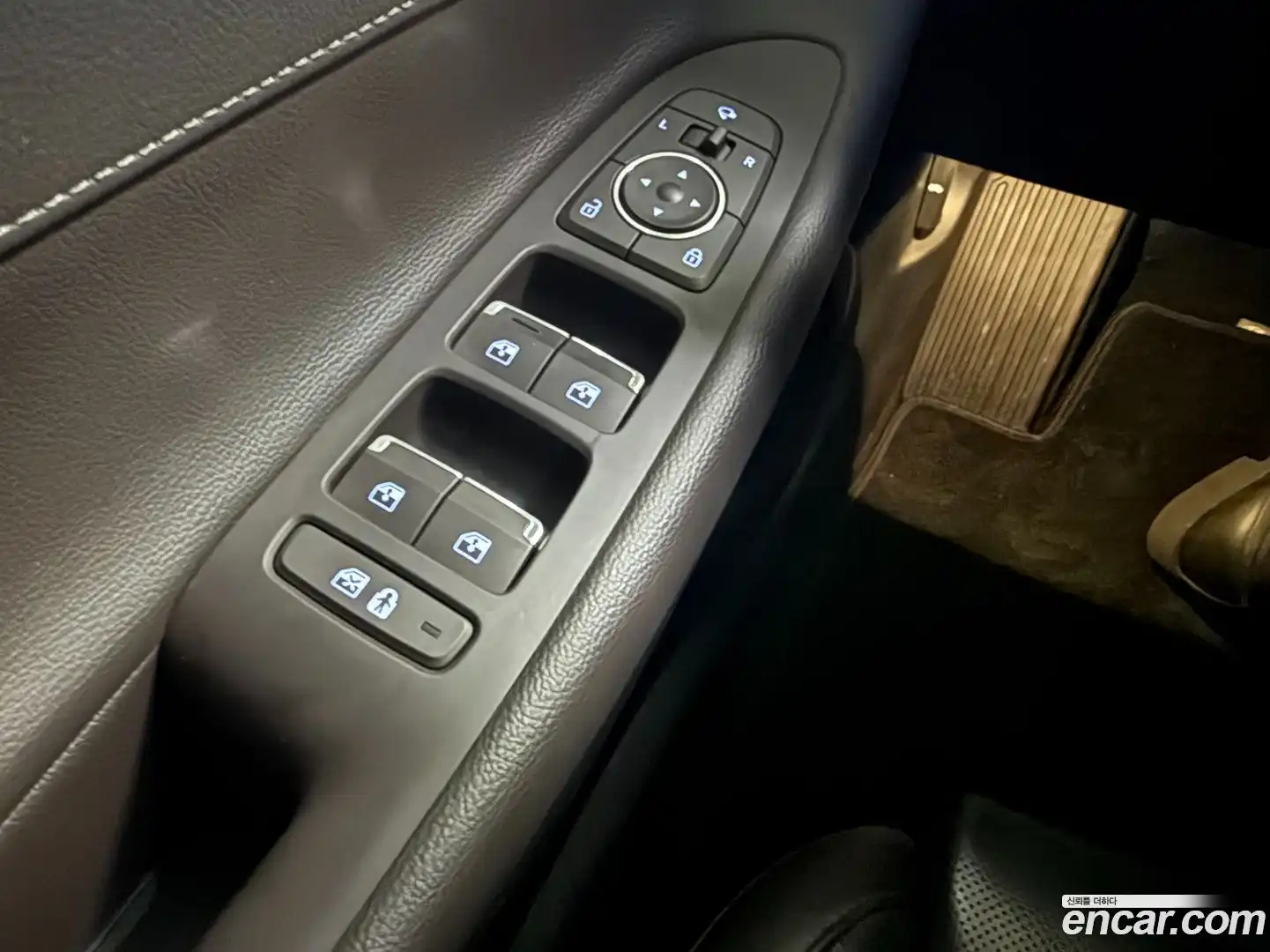 Grandeur Hyundai 2022.3-OPTION-020