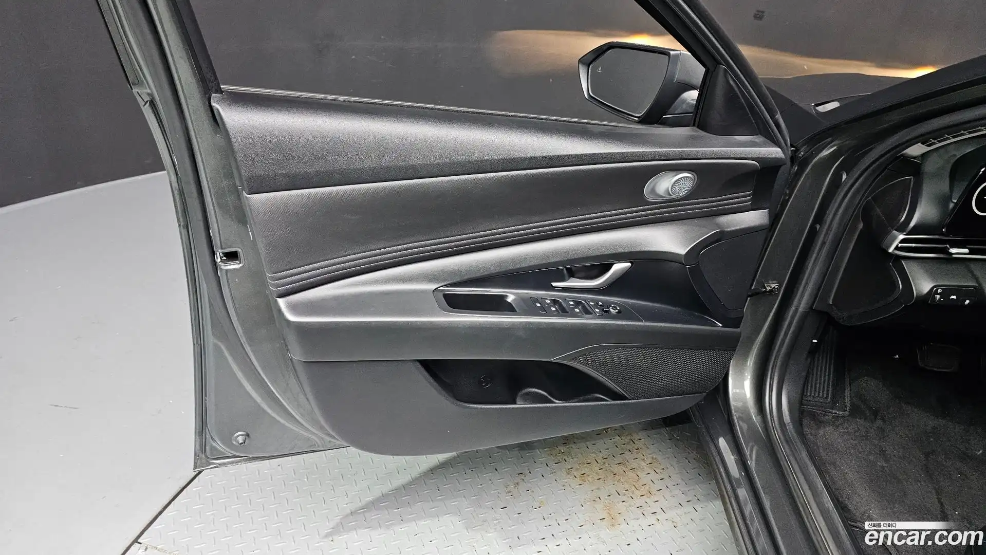 AVANTE Hyundai 2021.4-INNER-034