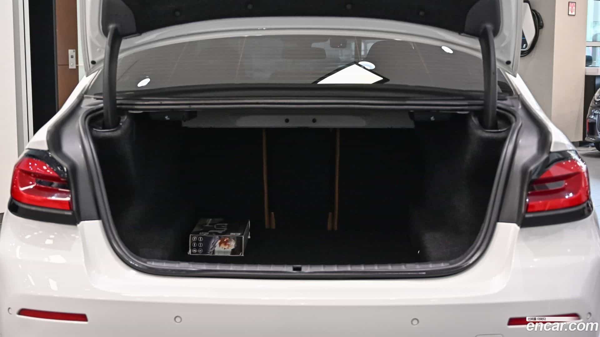 5-Series BMW 2020.9-INNER-007