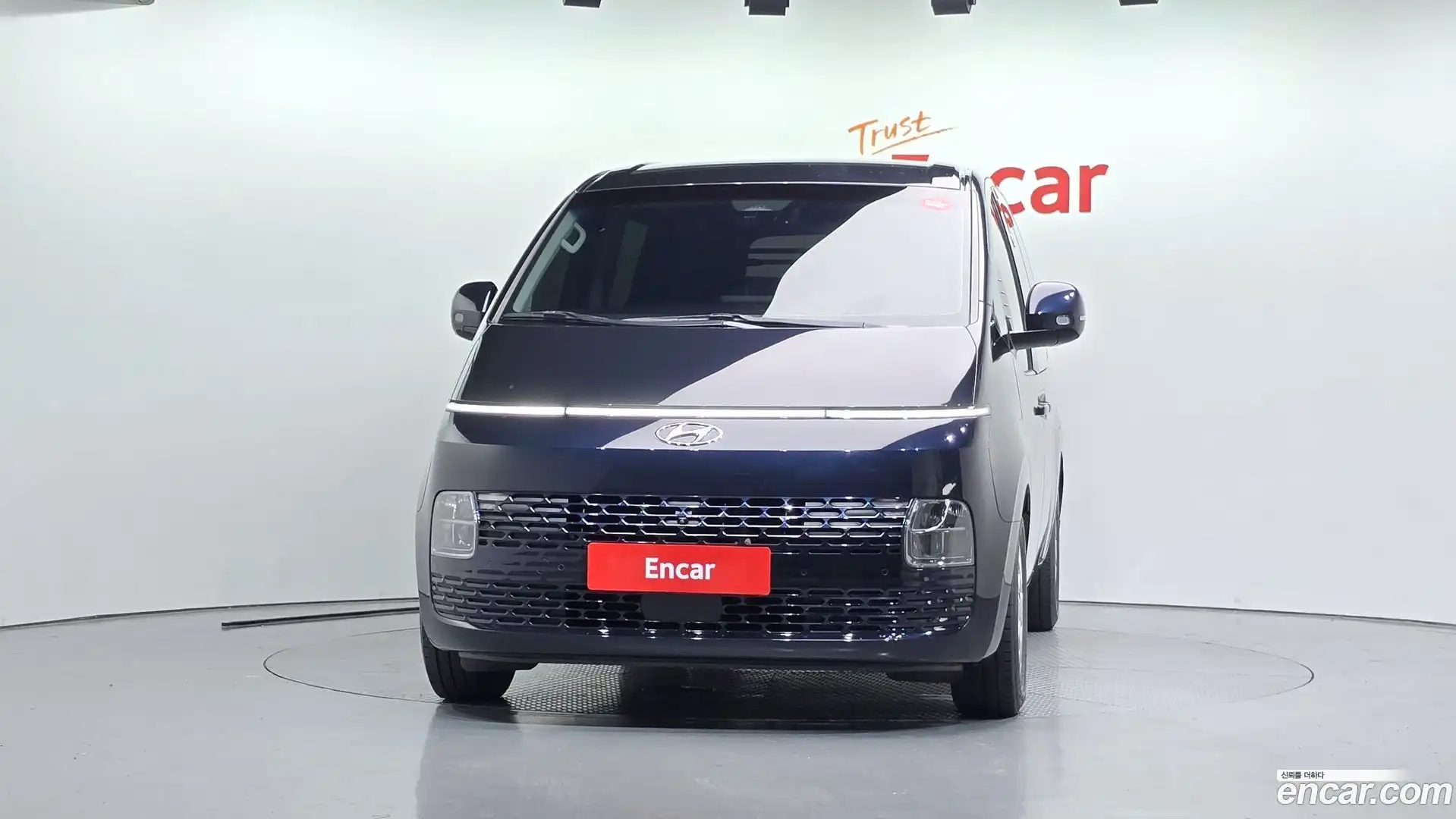 Staria Hyundai 2022.1-OUTER-003