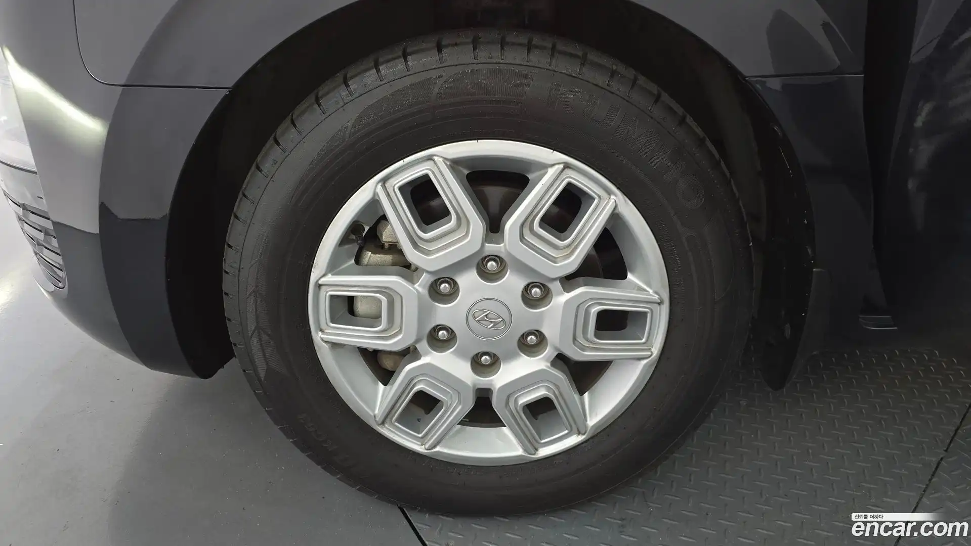 Staria Hyundai 2022.1-OUTER-005
