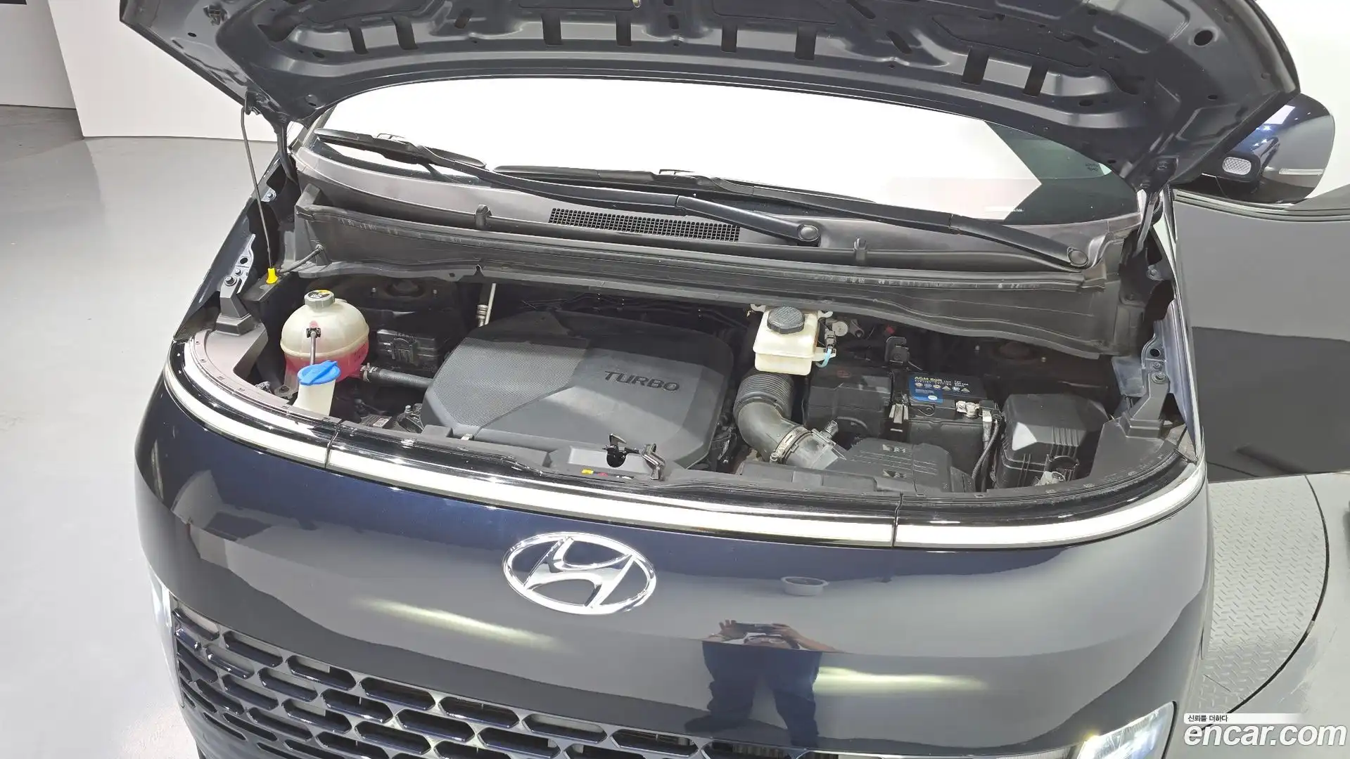 Staria Hyundai 2022.1-OUTER-006