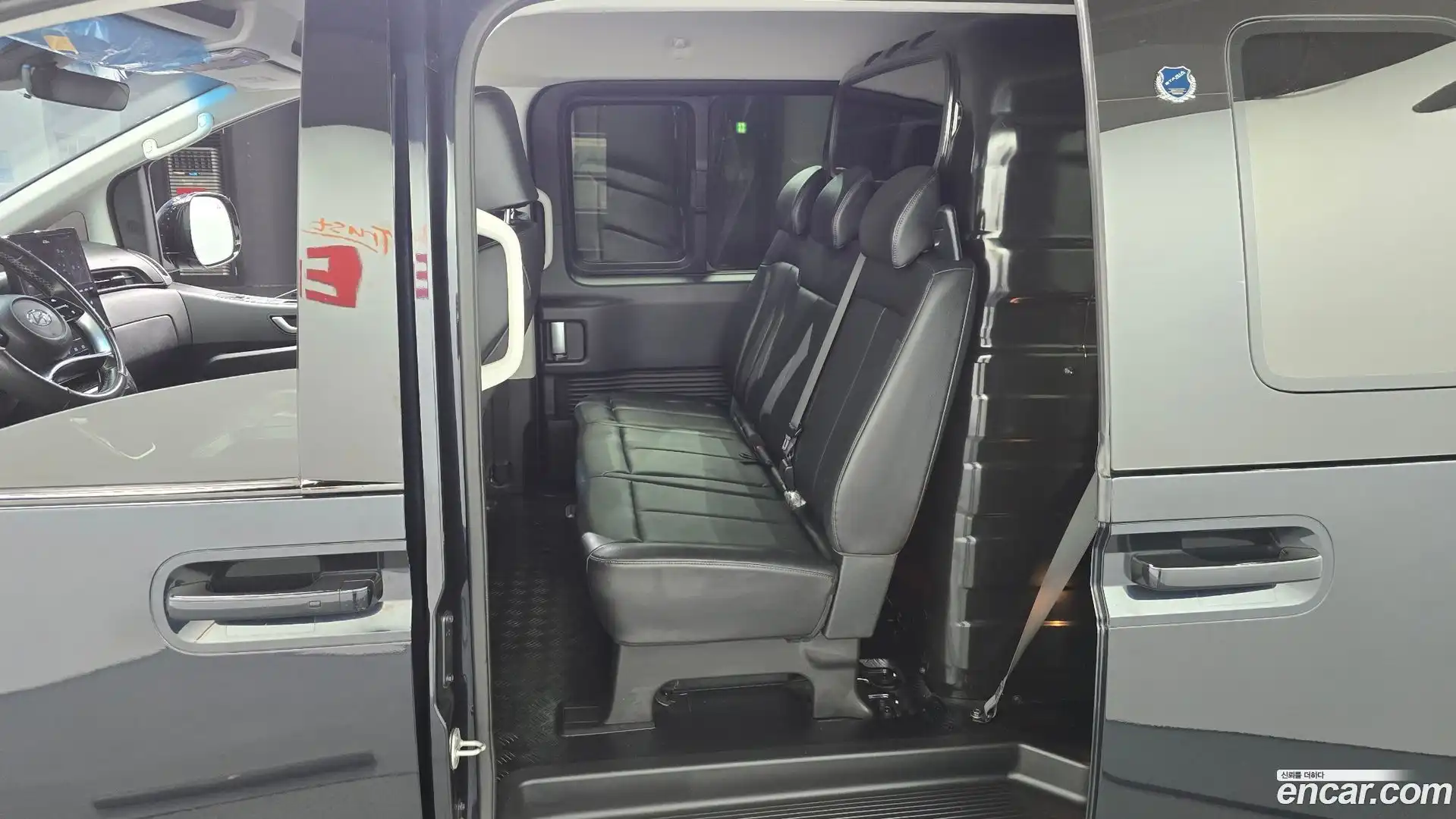 Staria Hyundai 2022.1-OPTION-015