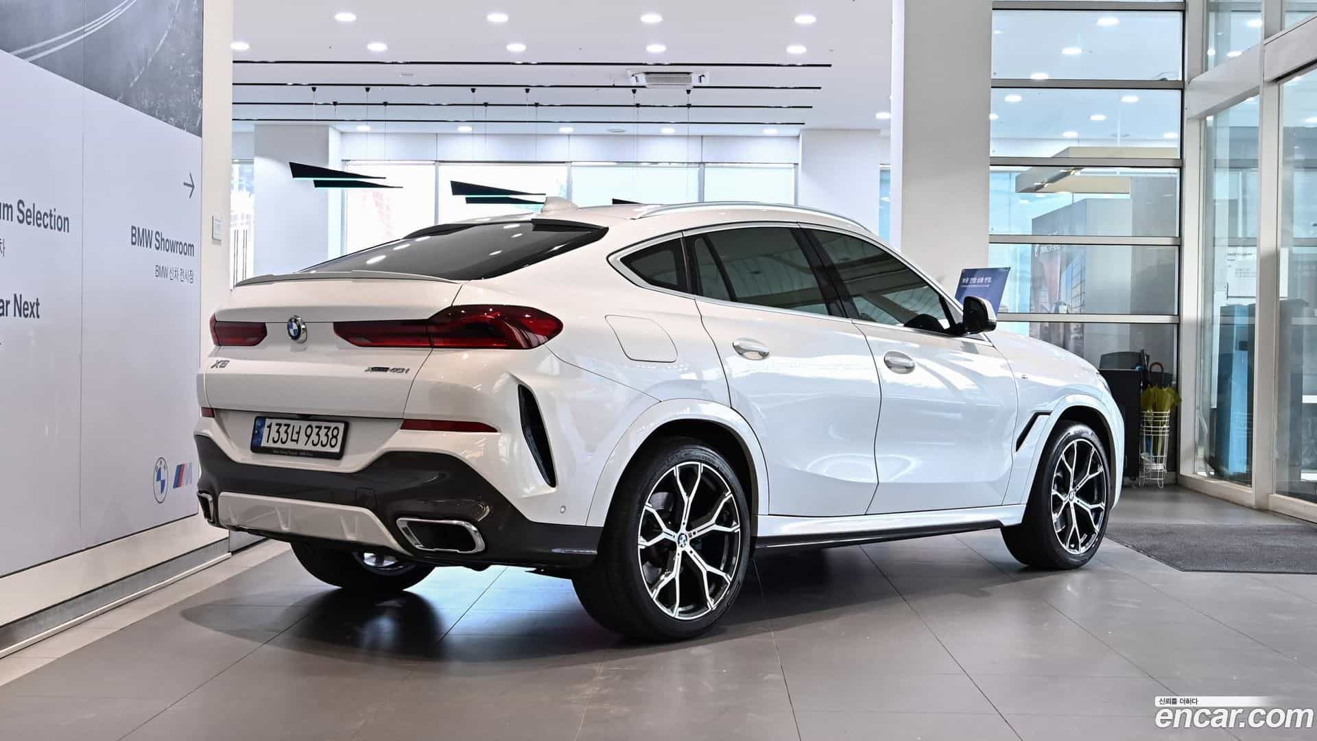 X6 BMW 2022.6-OUTER-002