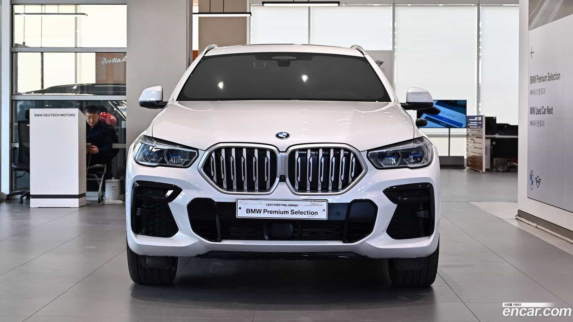 X6 BMW 2022.6-OUTER-003