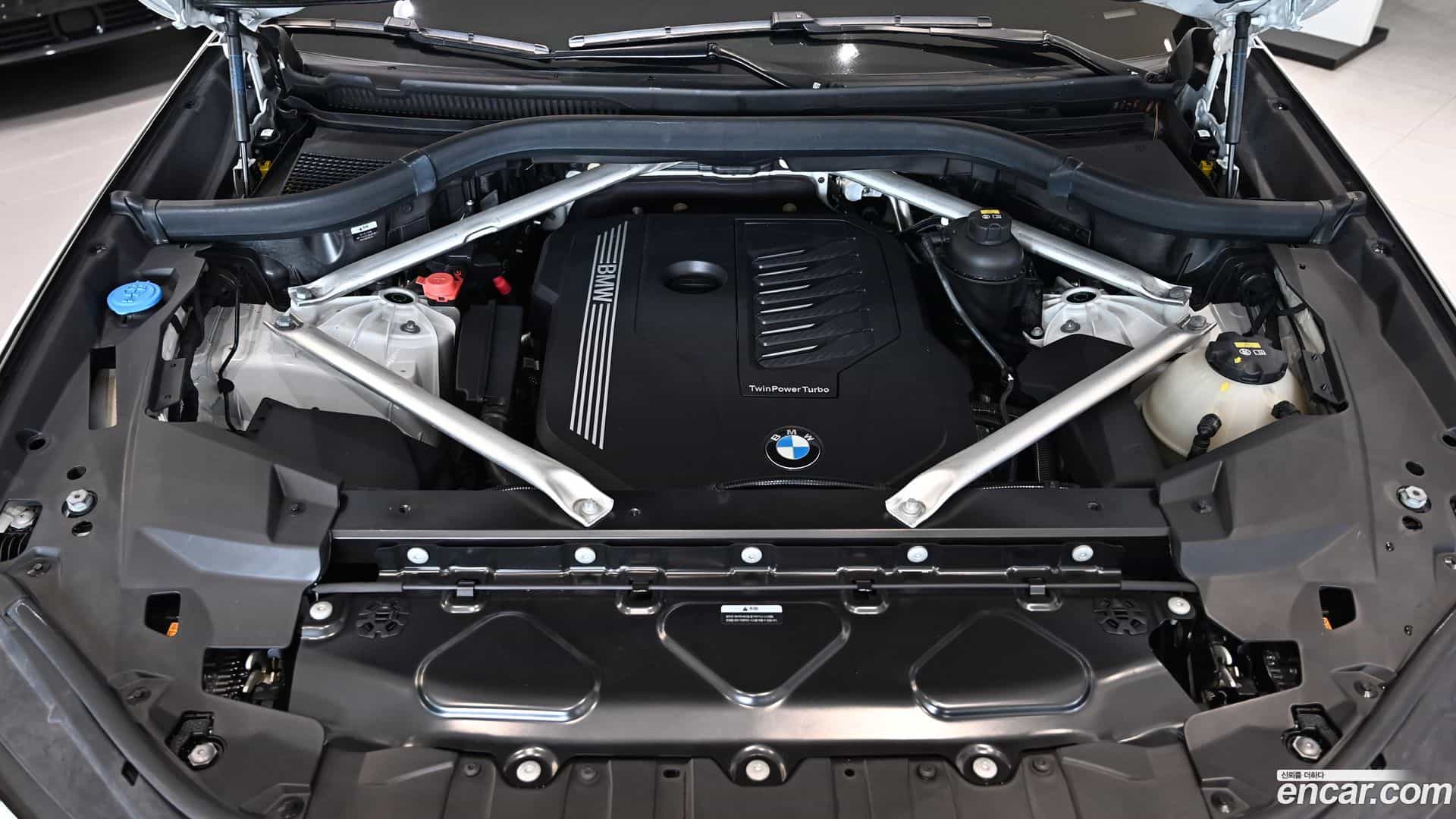 X6 BMW 2022.6-OUTER-006