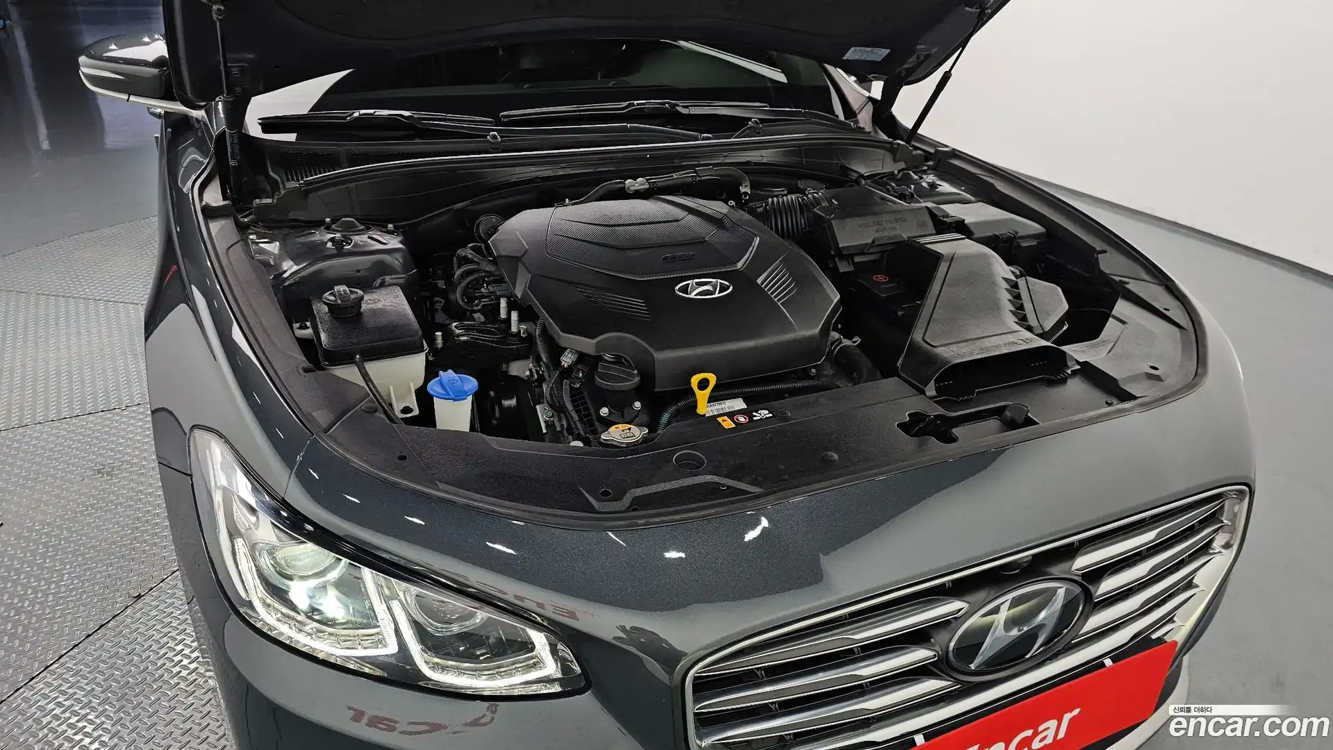 Grandeur Hyundai 2019.9-OUTER-006