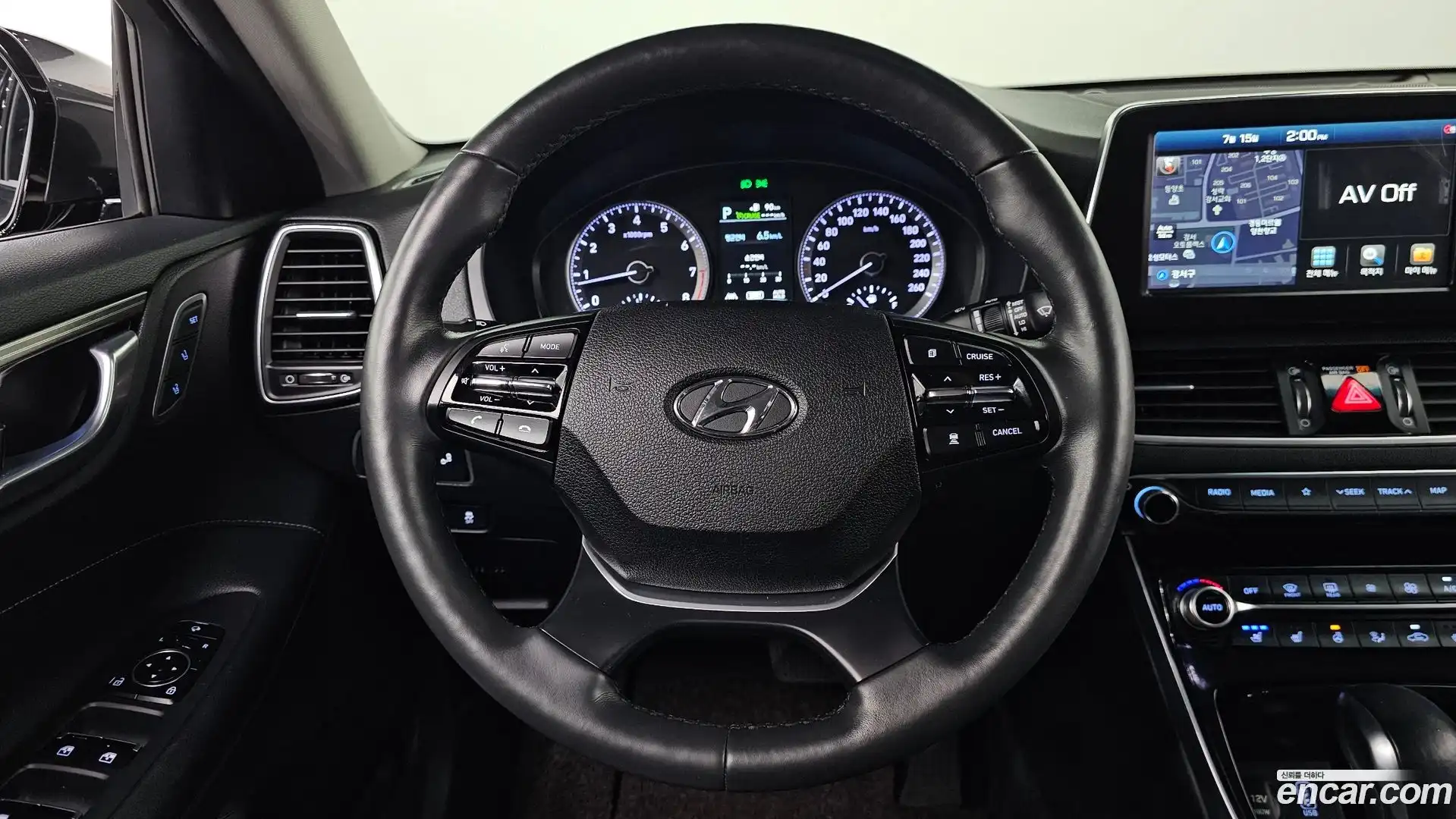 Grandeur Hyundai 2019.9-OPTION-017