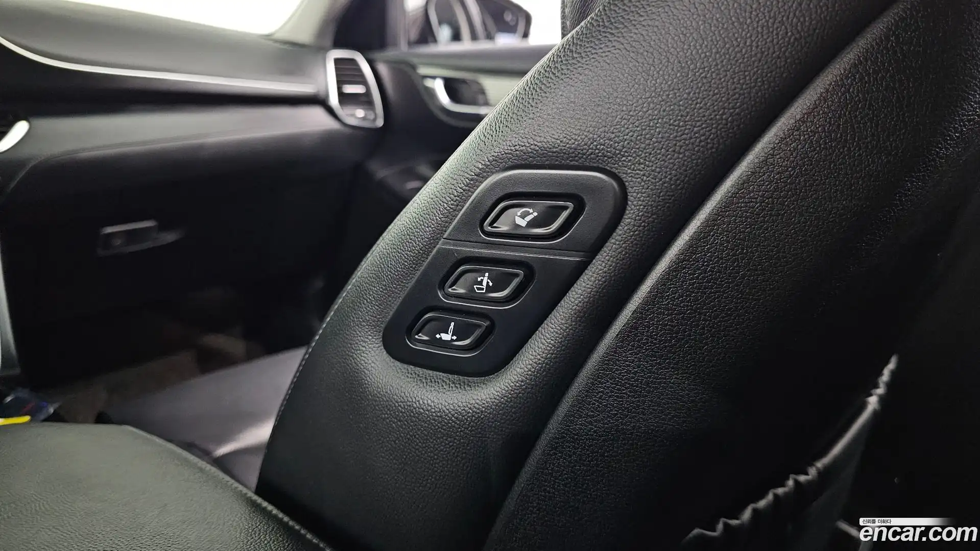 Grandeur Hyundai 2019.9-OPTION-022