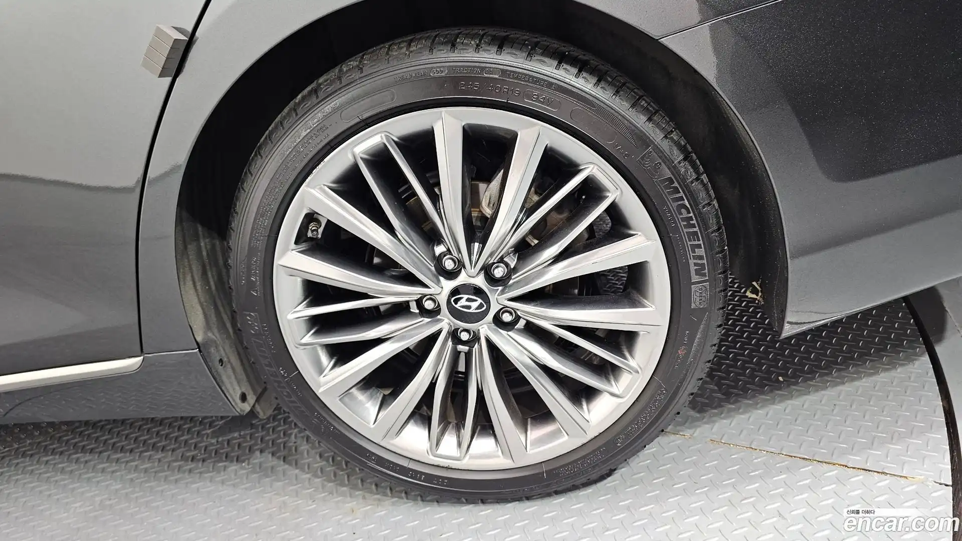 Grandeur Hyundai 2019.9-OUTER-031