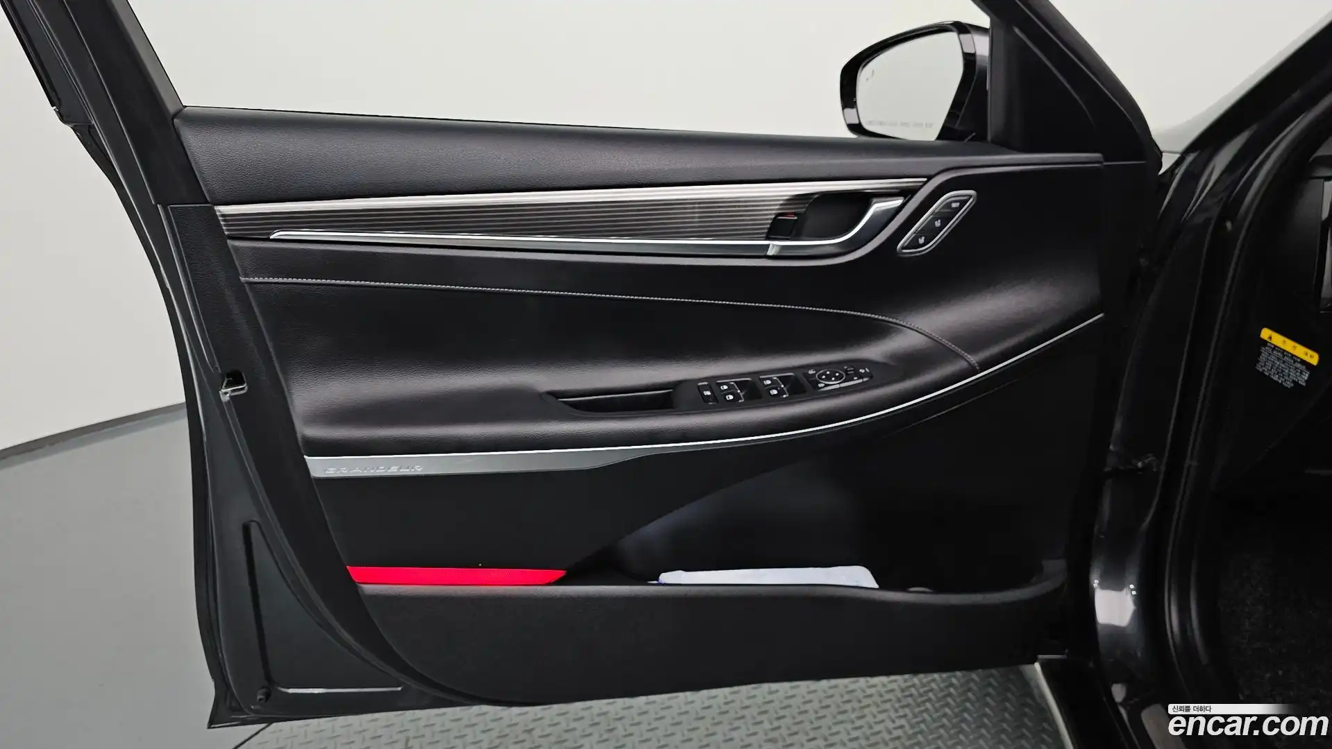 Grandeur Hyundai 2019.9-INNER-034