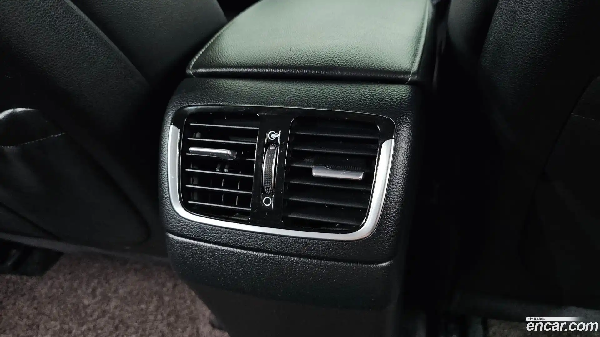 Grandeur Hyundai 2019.9-OPTION-044