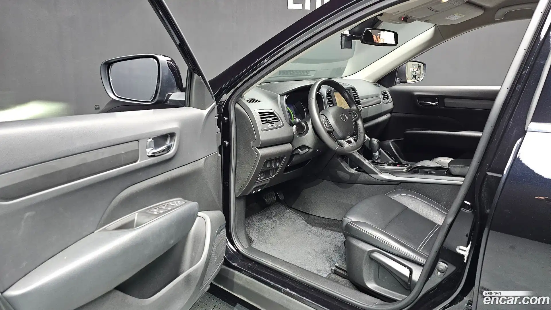 QM6 Renault Korea 2022.3-INNER-010