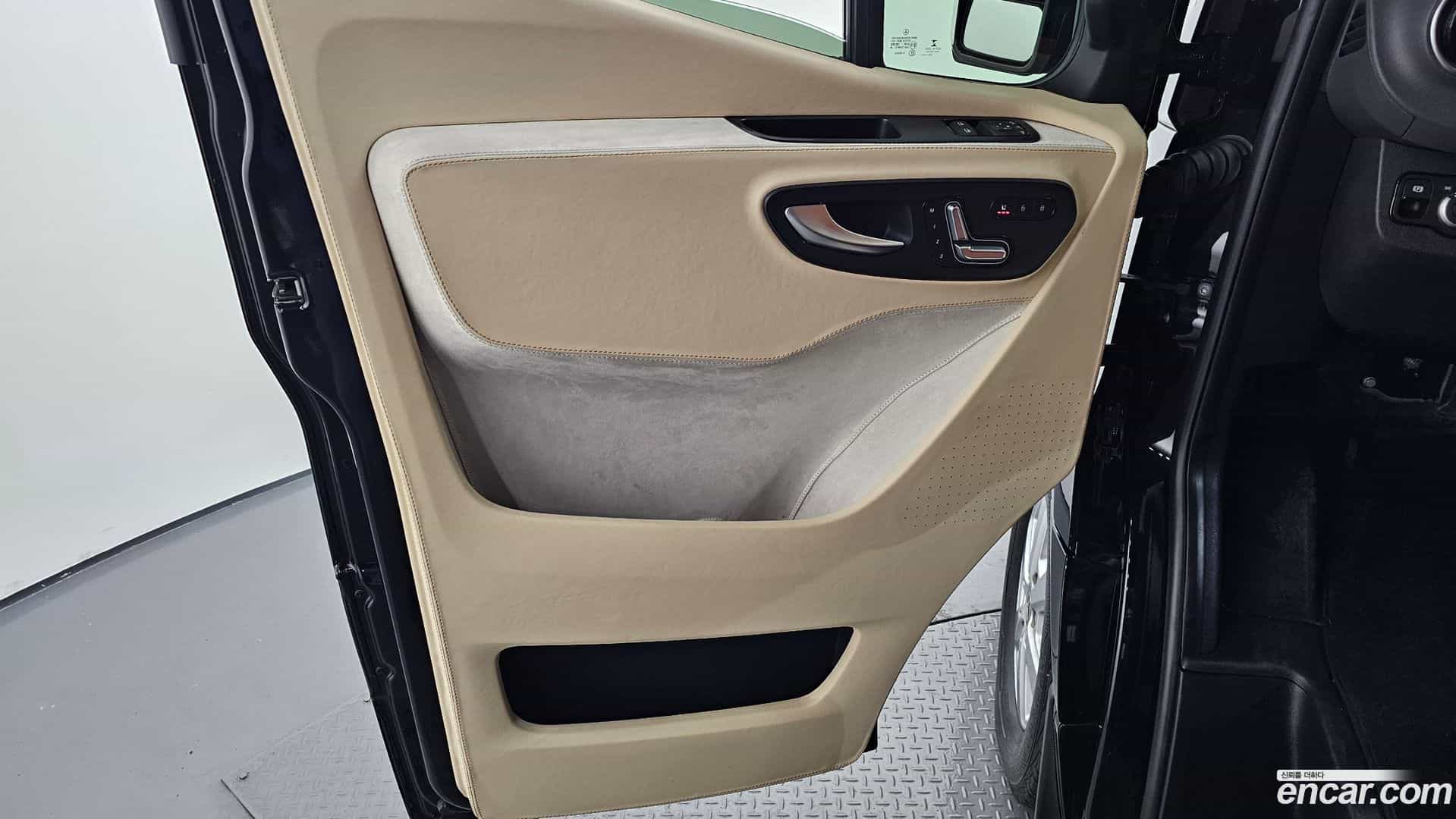 Sprinter Mercedes-Benz 2021.3-INNER-034