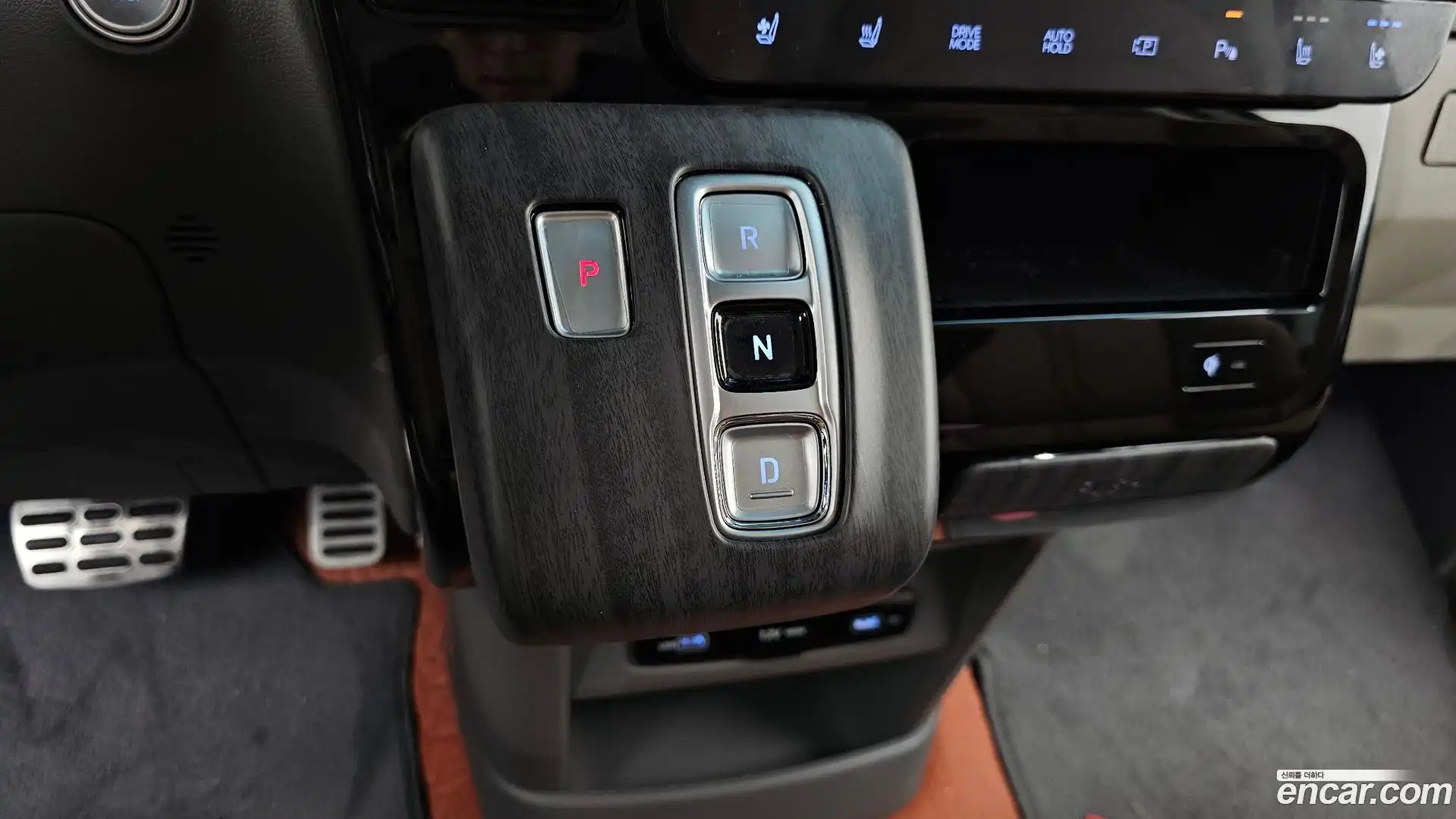 Staria Hyundai 2023.0-INNER-009