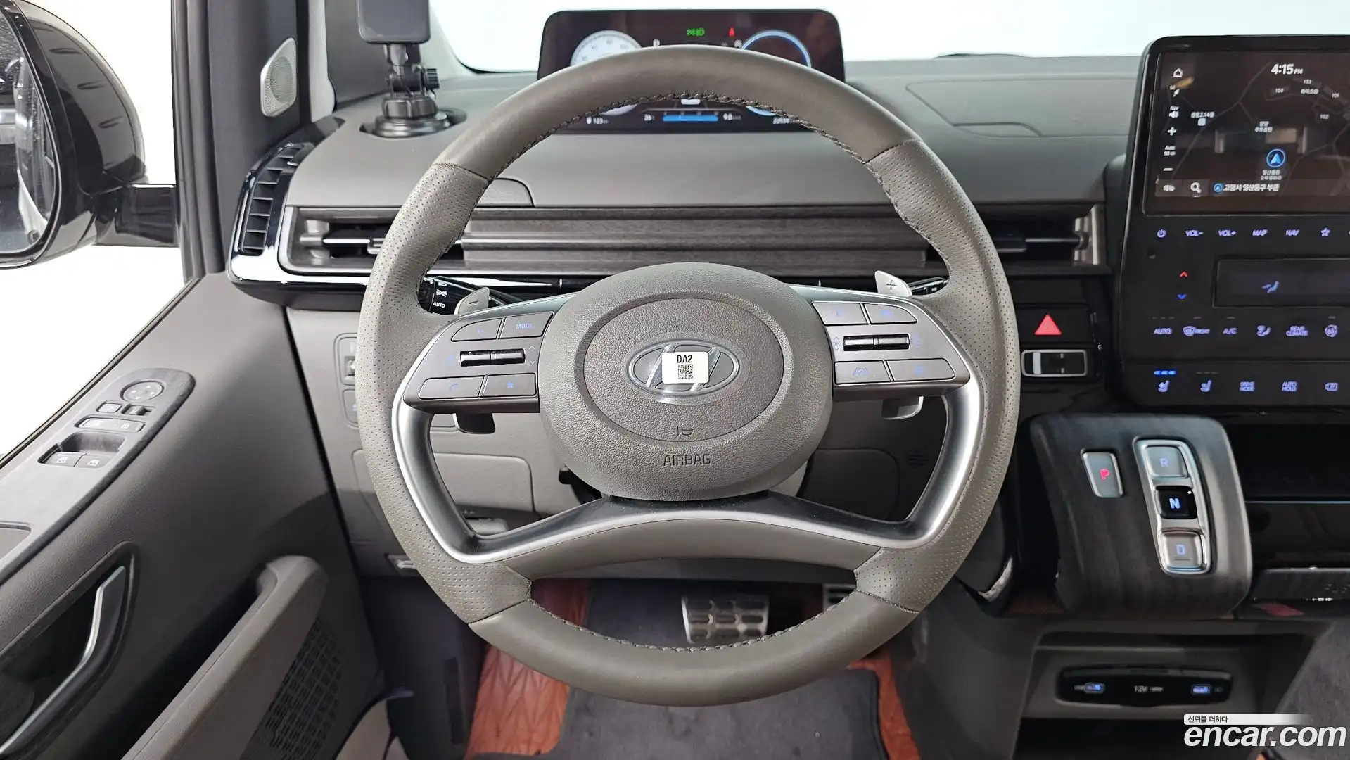 Staria Hyundai 2023.0-OPTION-016