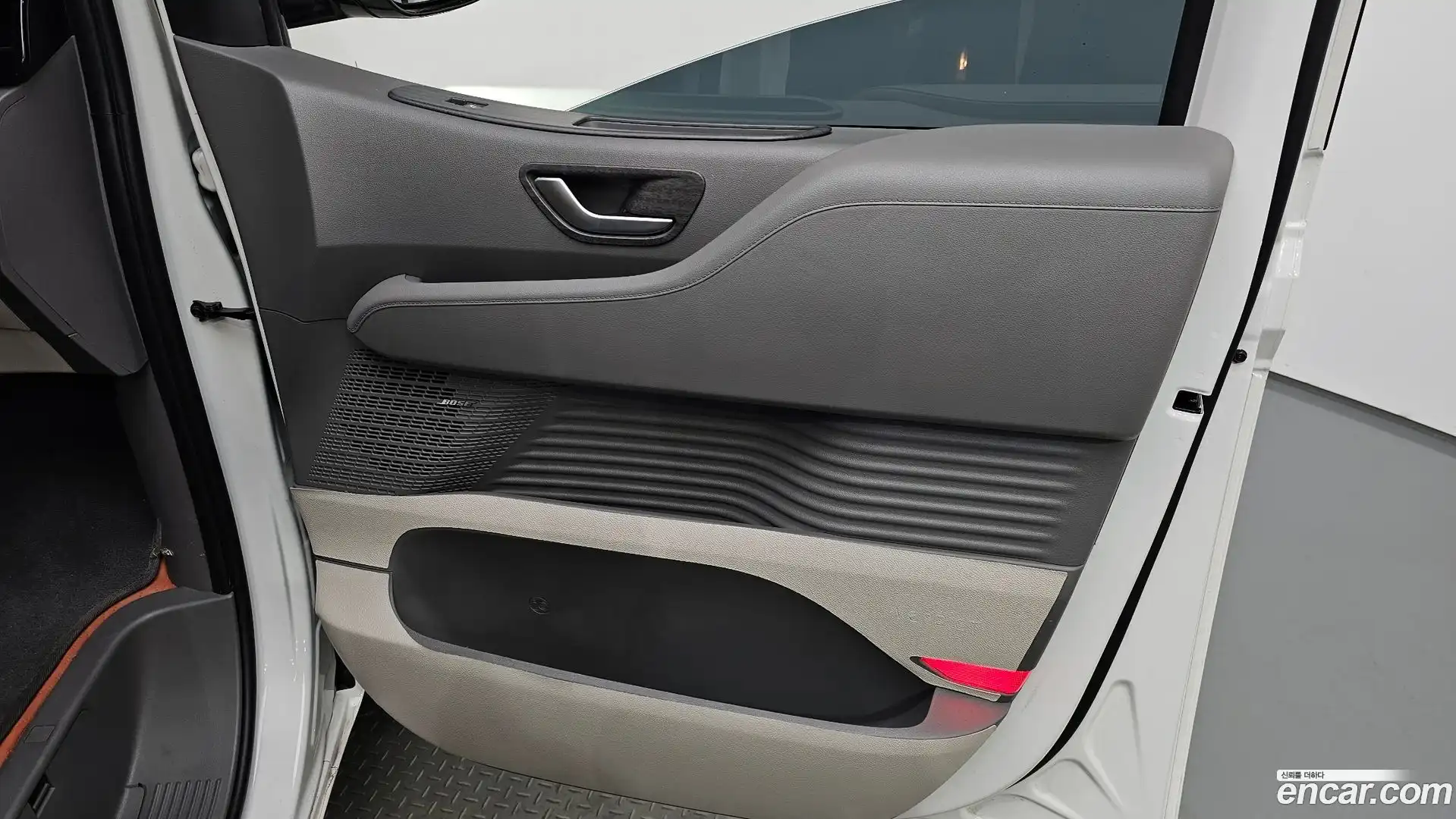 Staria Hyundai 2023.0-INNER-035
