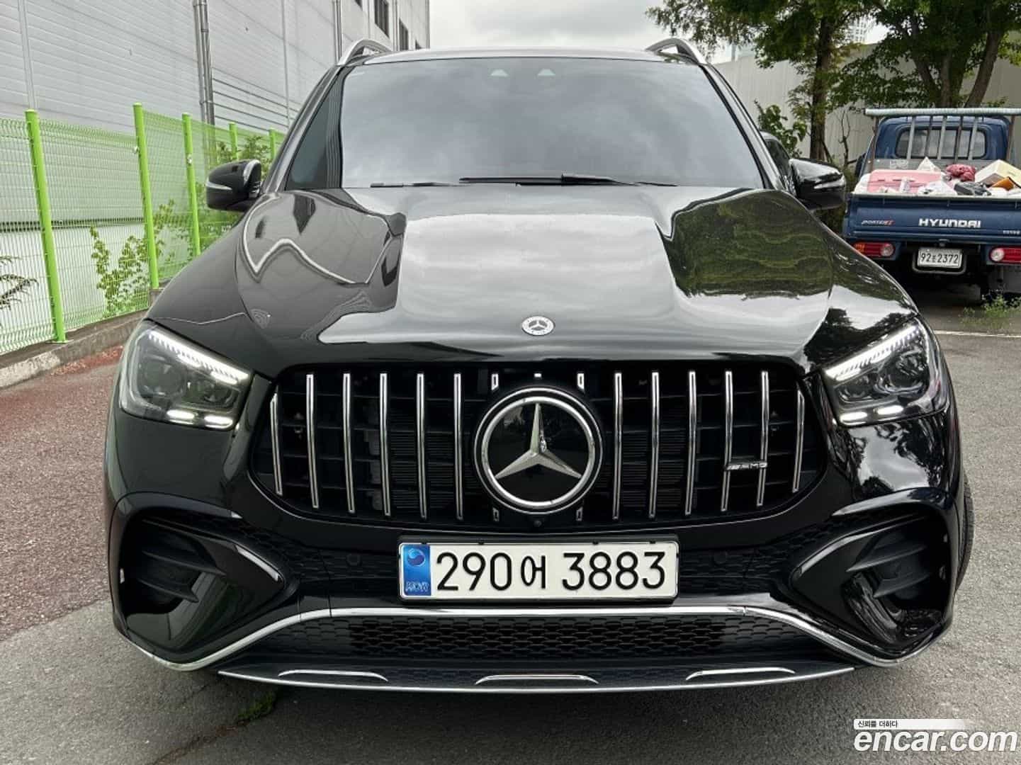 GLE-Class Mercedes-Benz 2024.7-OUTER-001