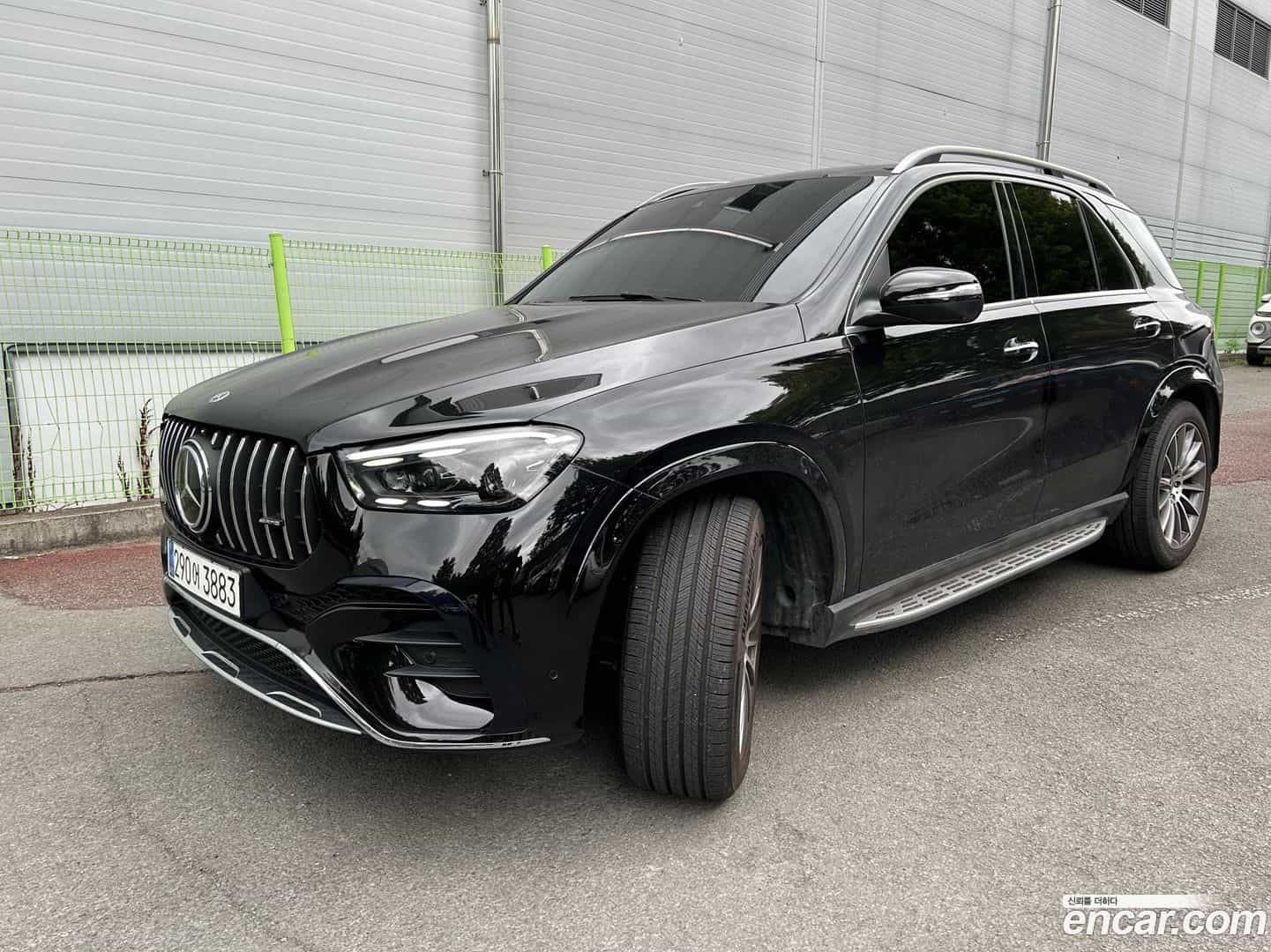 GLE-Class Mercedes-Benz 2024.7-OUTER-002