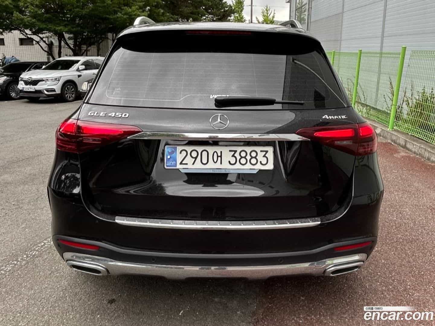 GLE-Class Mercedes-Benz 2024.7-OUTER-004
