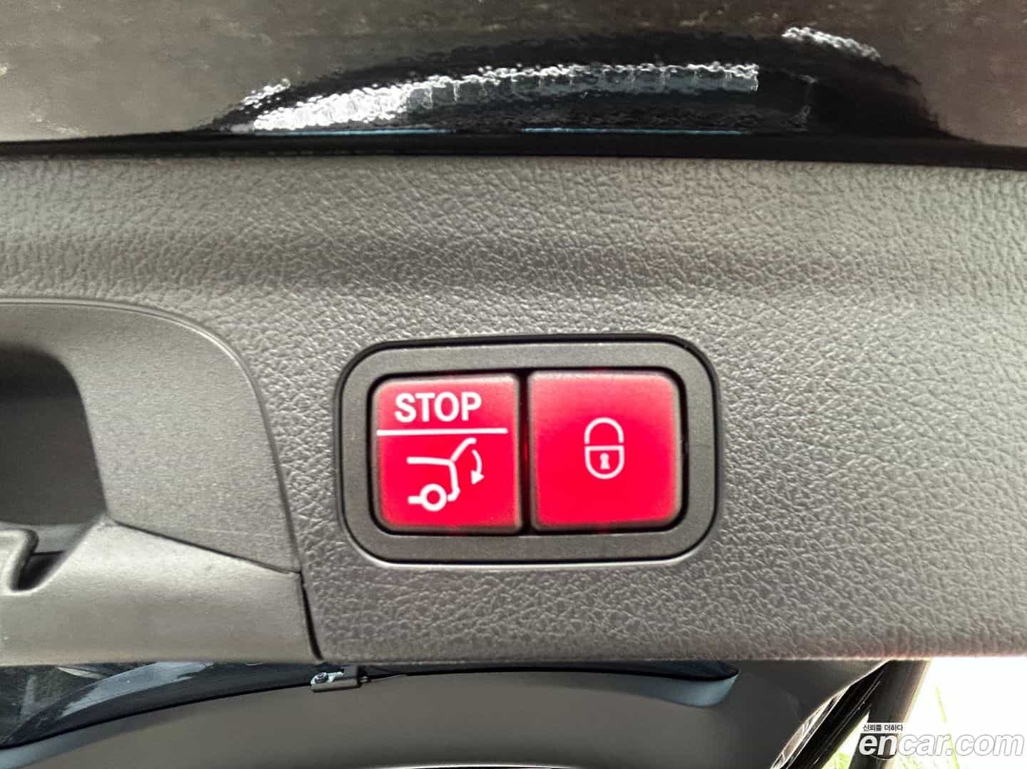 GLE-Class Mercedes-Benz 2024.7-OPTION-022