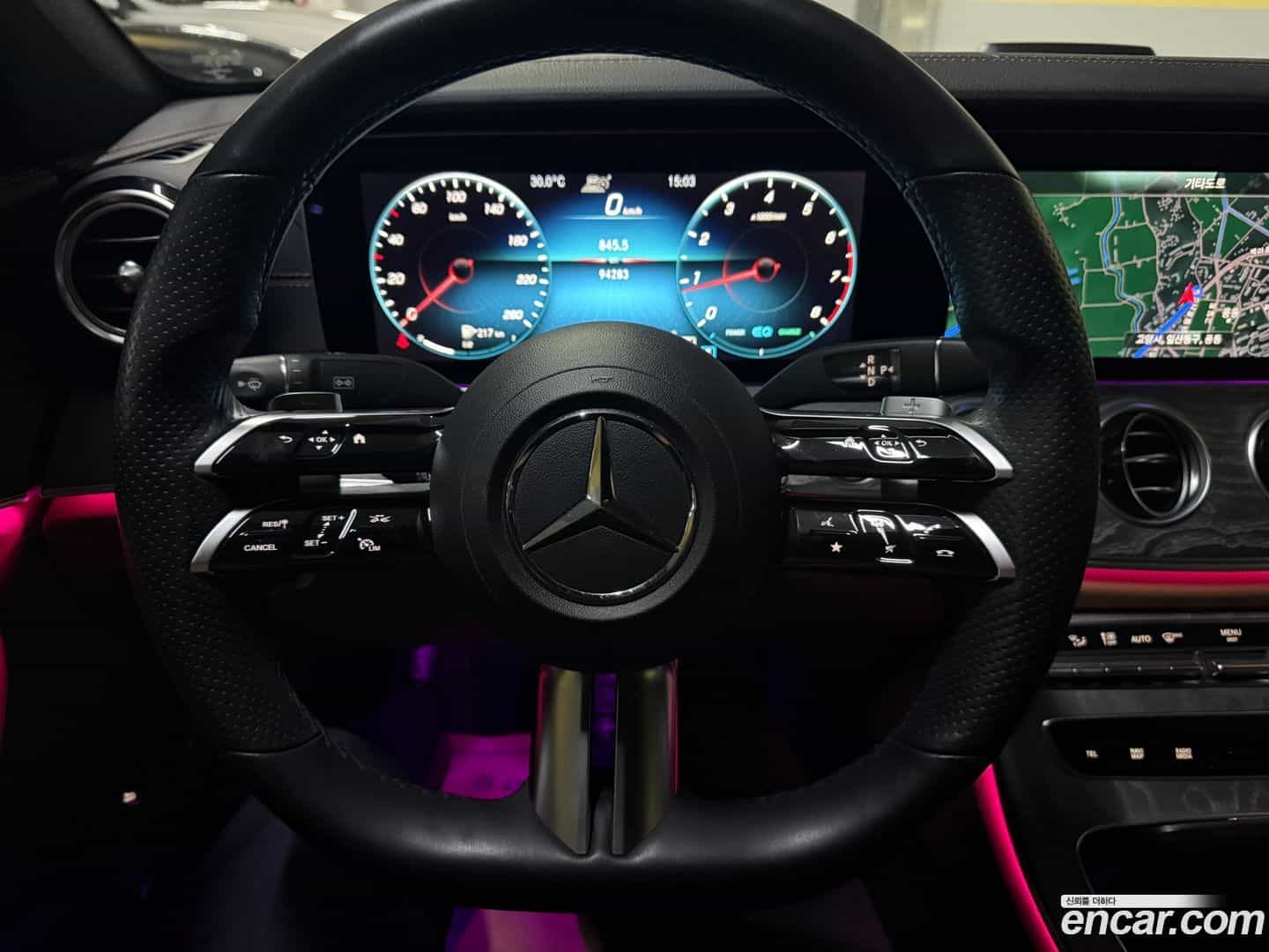 E-Class Mercedes-Benz 2021.2-OPTION-016