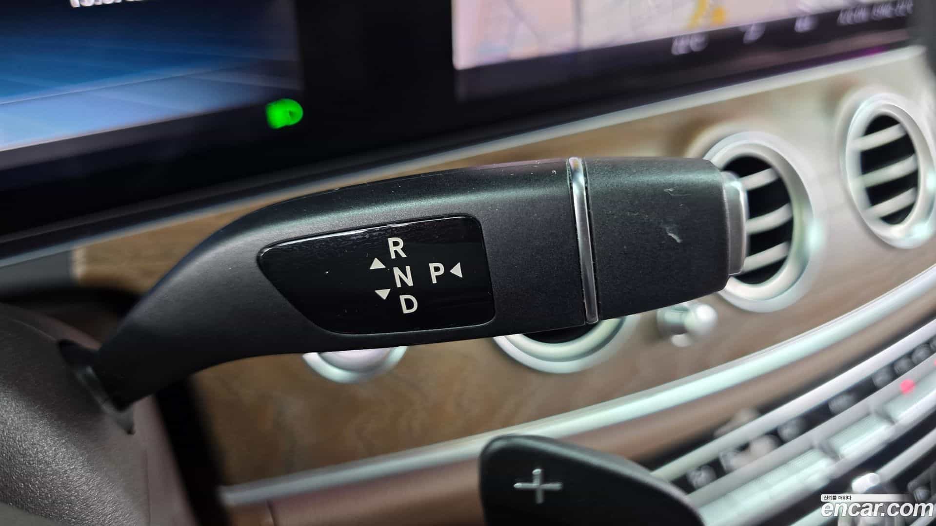 E-Class Mercedes-Benz 2019.6-INNER-009