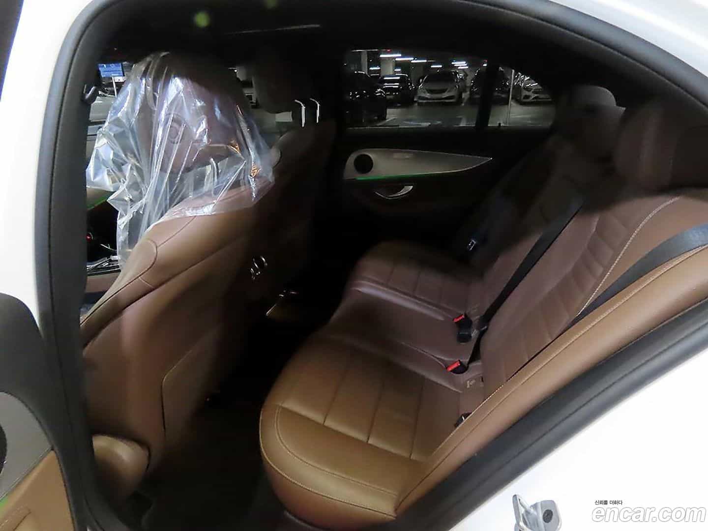E-Class Mercedes-Benz 2018.10-INNER-007