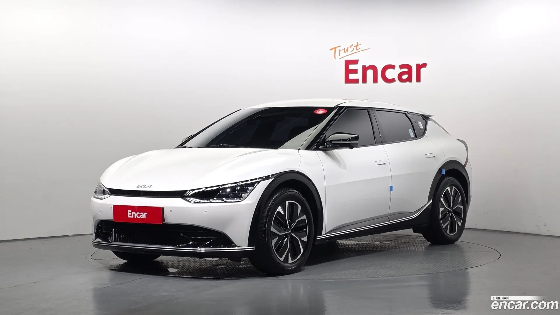 Main__Slider__Photo:EV6 Kia 2024.6-0