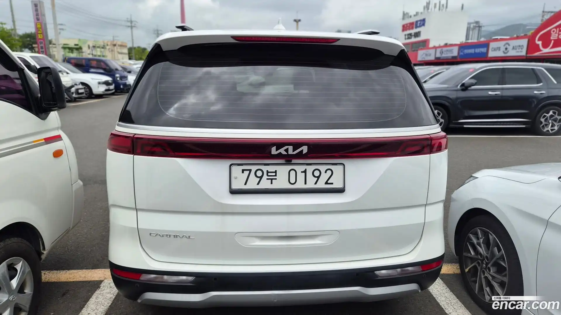 Canival Kia 2023.10-OUTER-002