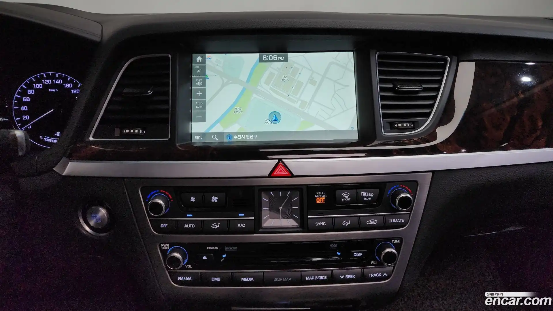 Genesis Hyundai 2016.0-OPTION-016