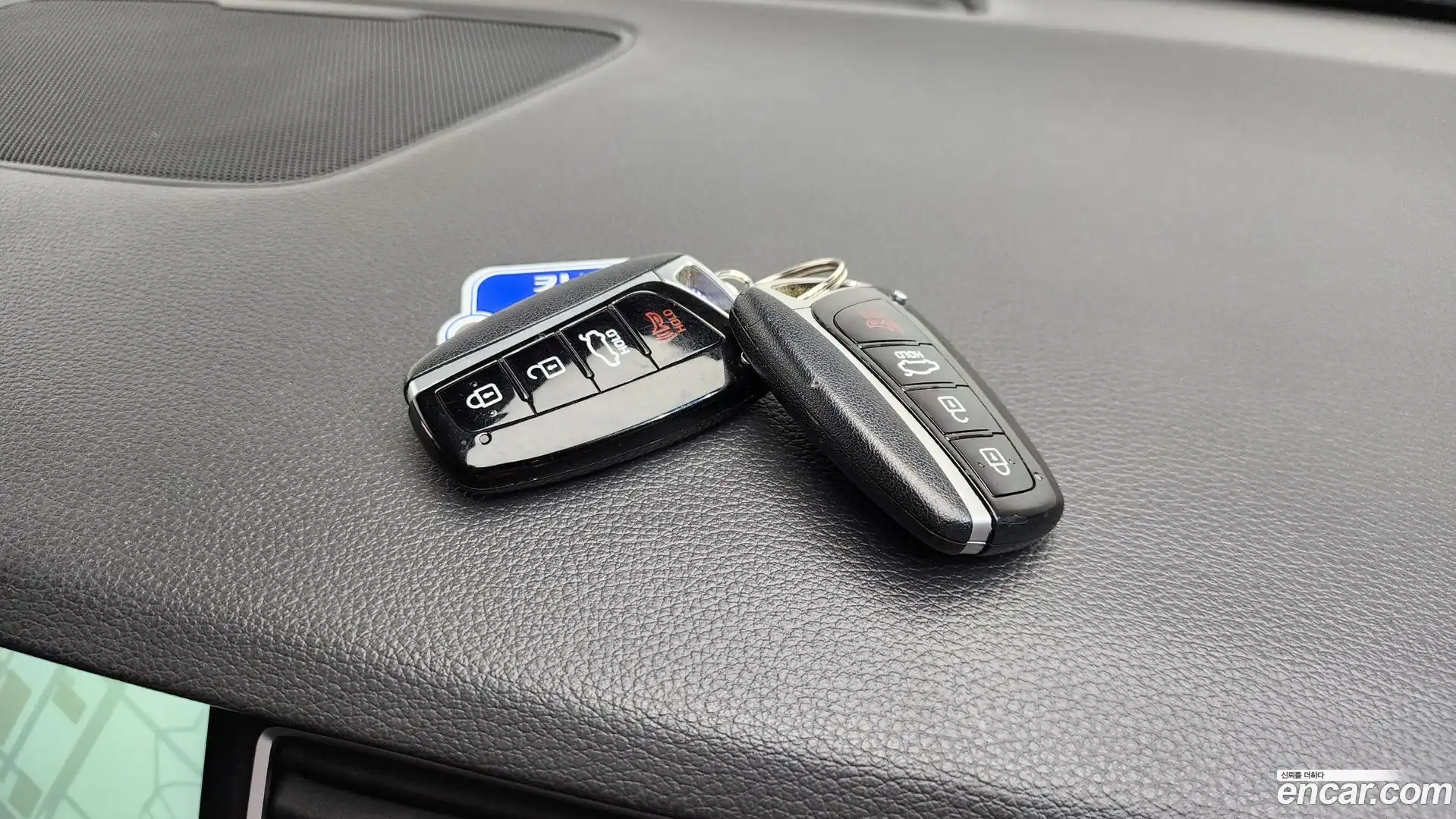 Genesis Hyundai 2016.0-OPTION-043
