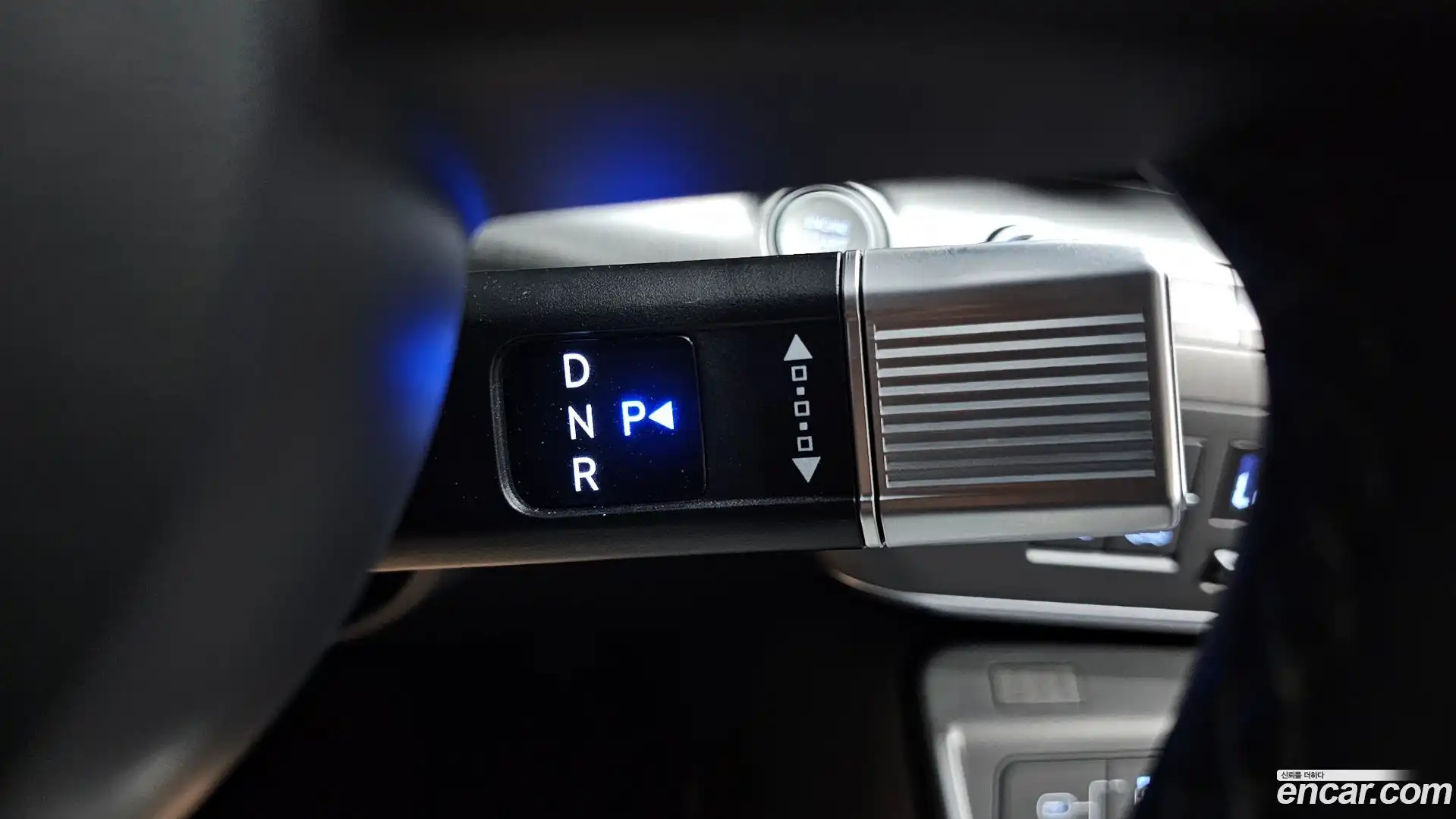 Kona Hyundai 2023.5-INNER-009