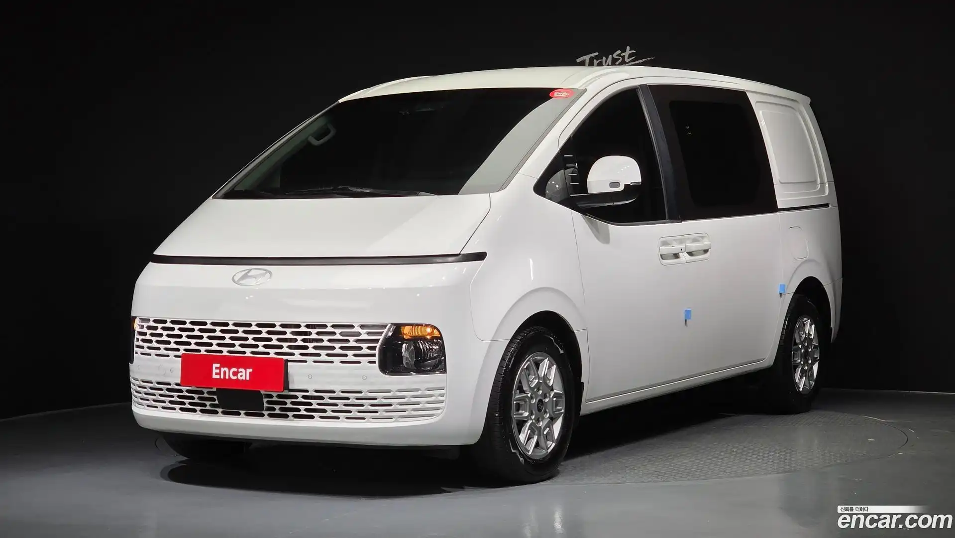 Staria Hyundai 2024.3-OUTER-001