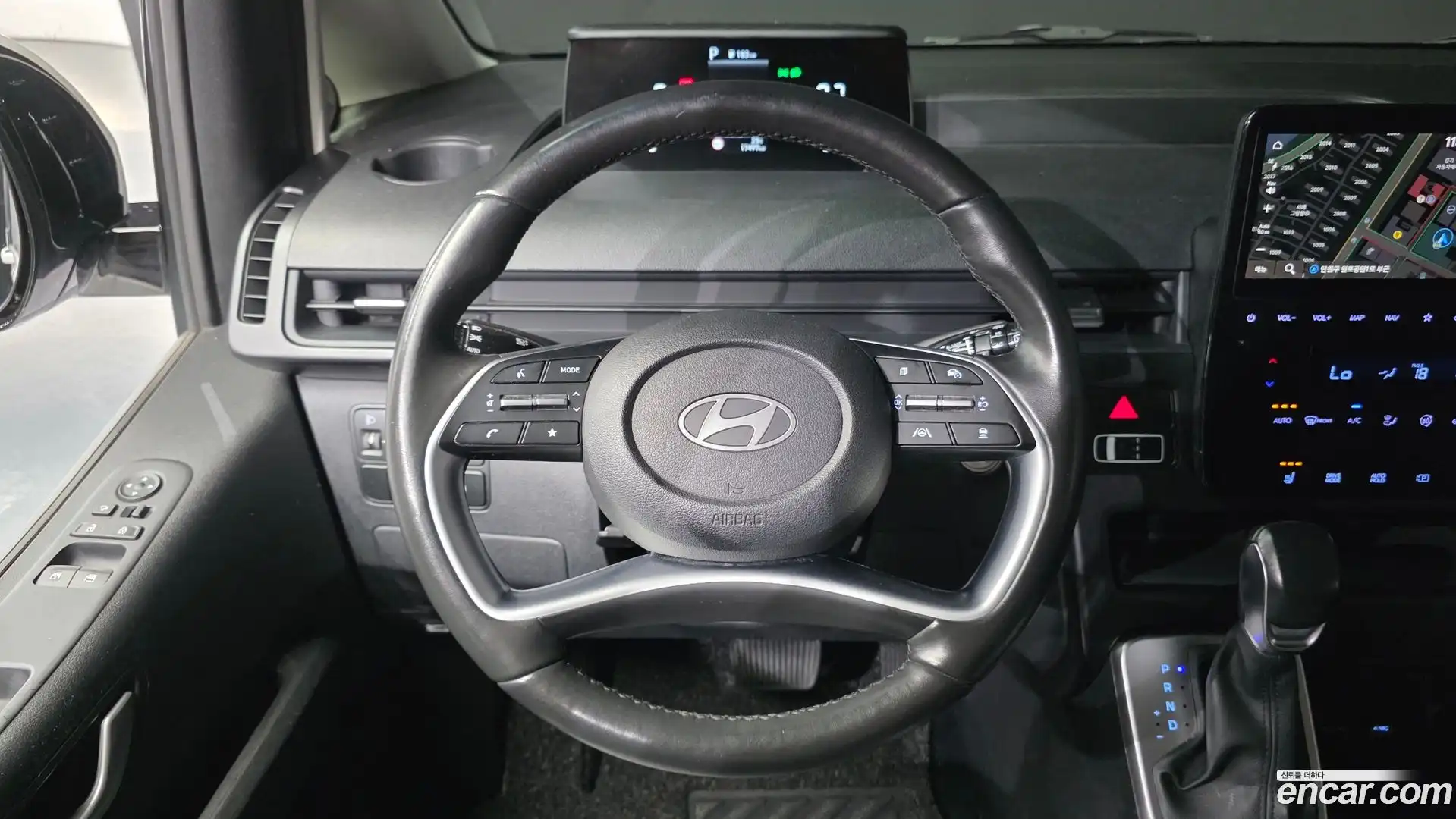 Staria Hyundai 2024.3-OPTION-016