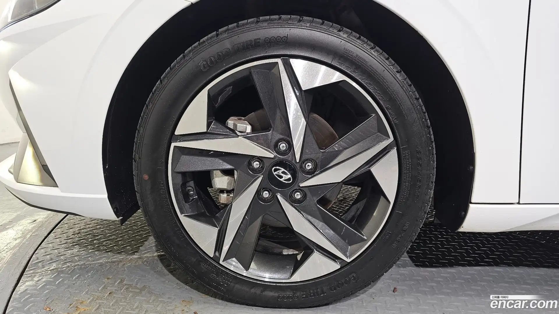 AVANTE Hyundai 2022.6-OUTER-005