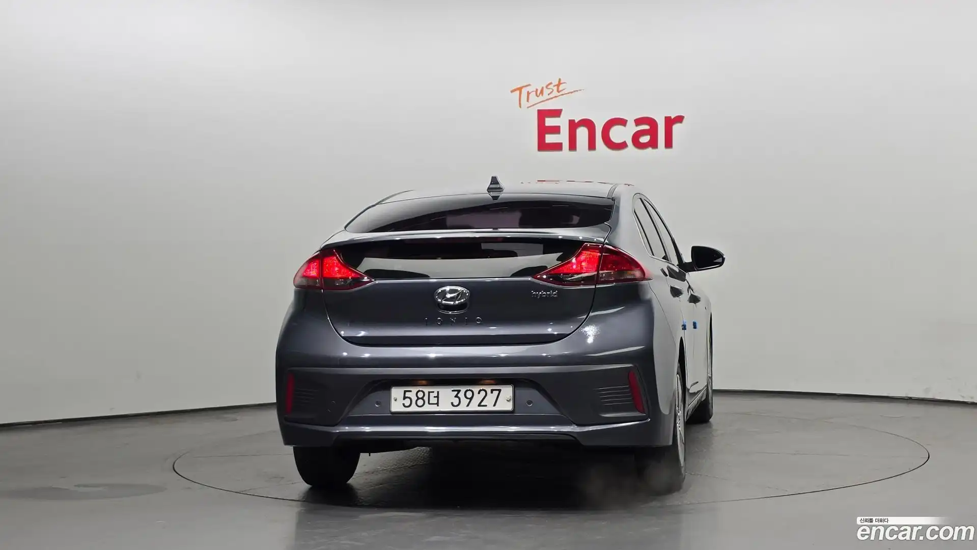 Ioniq Hyundai 2019.1-OUTER-004
