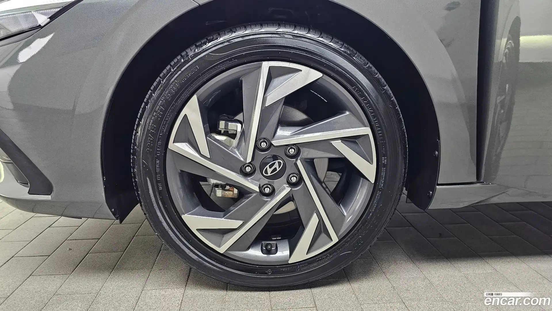 AVANTE Hyundai 2024.2-OUTER-005