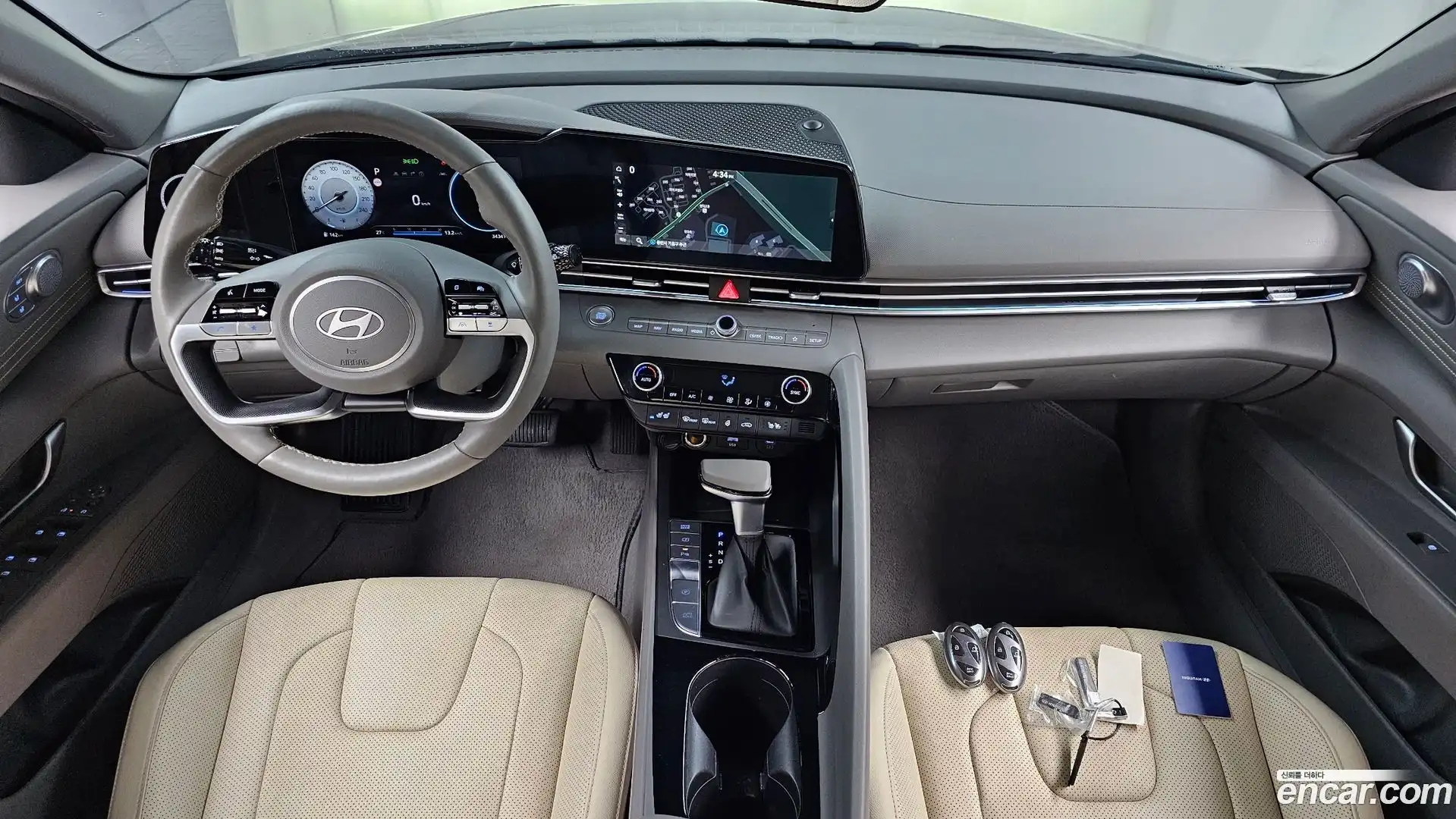 AVANTE Hyundai 2024.2-INNER-007