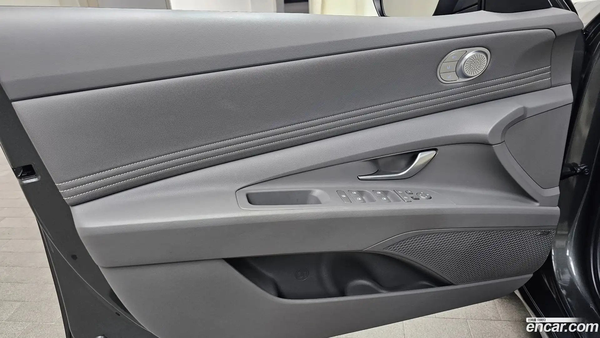 AVANTE Hyundai 2024.2-INNER-034