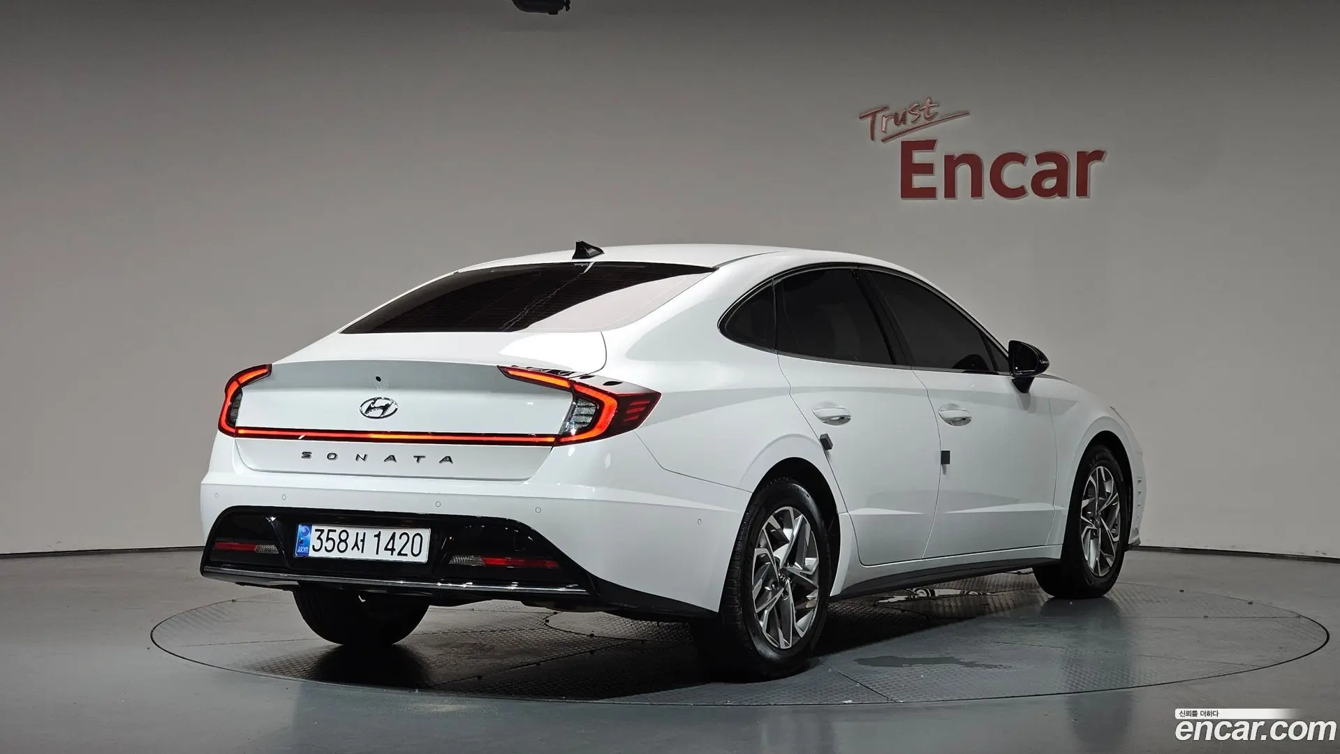 Main__Slider__Photo:Sonata Hyundai 2021.6-1