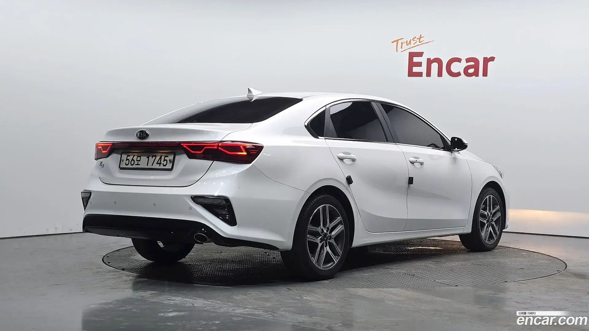 Main__Slider__Photo:K3 Kia 2019.6-1