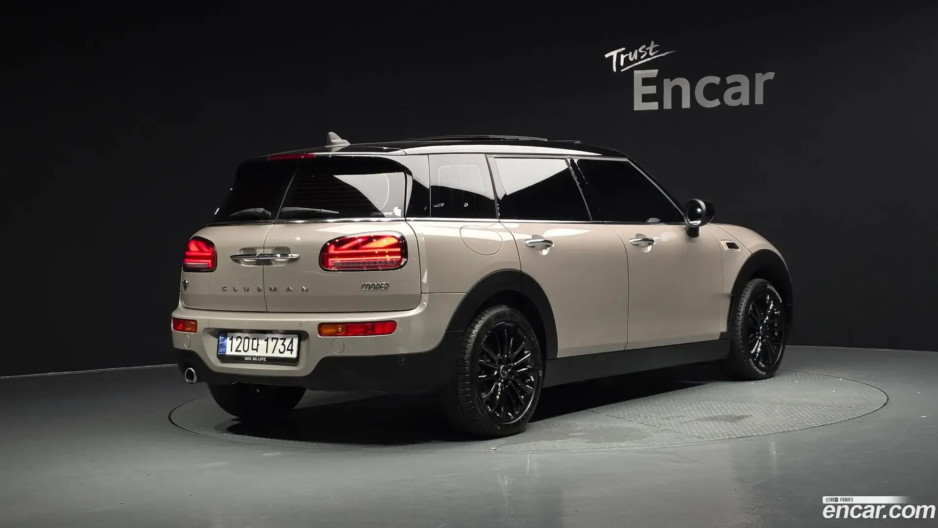 Main__Slider__Photo:Clubman Mini 2023.8-1