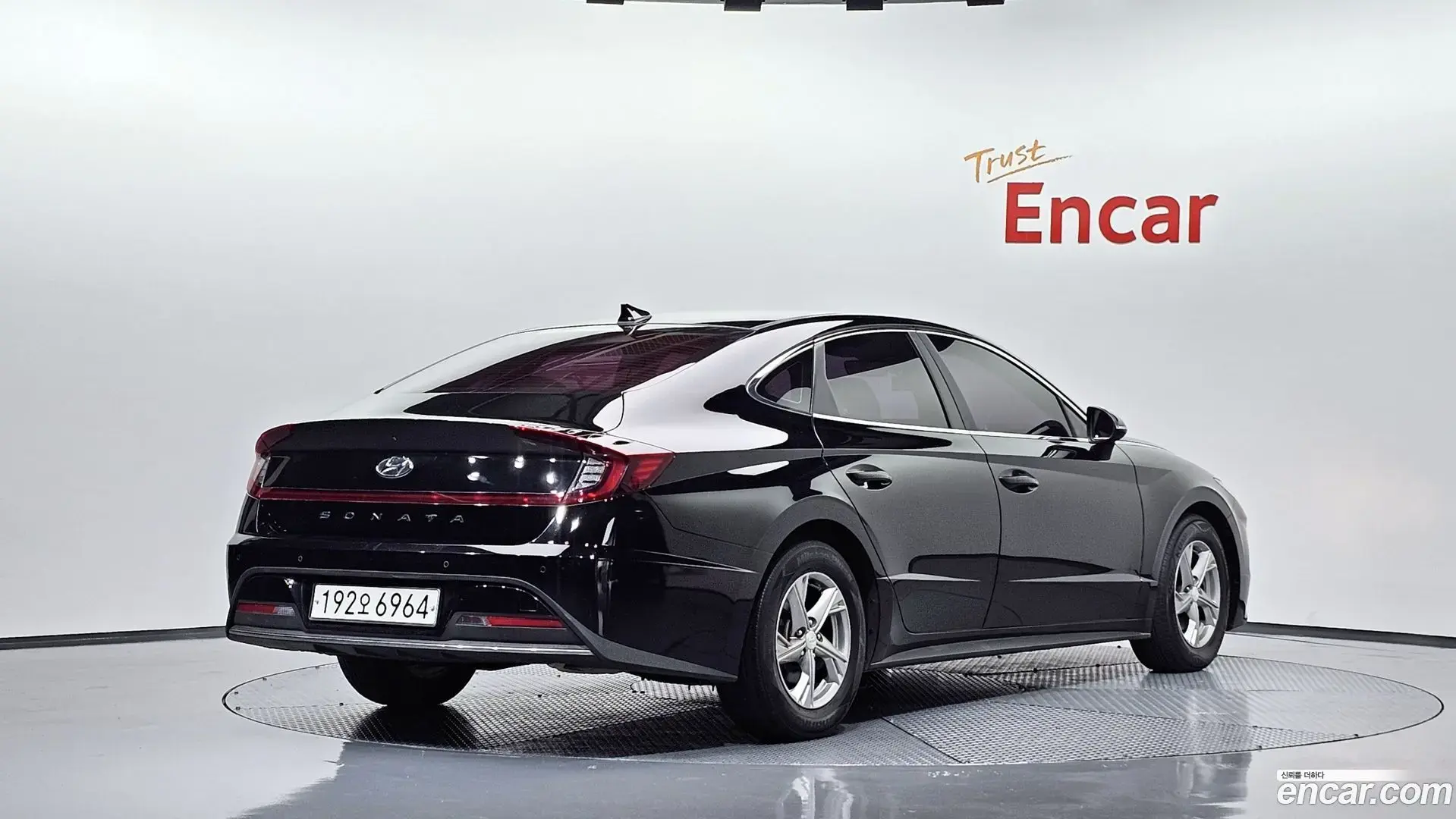 Main__Slider__Photo:Sonata Hyundai 2019.6-1