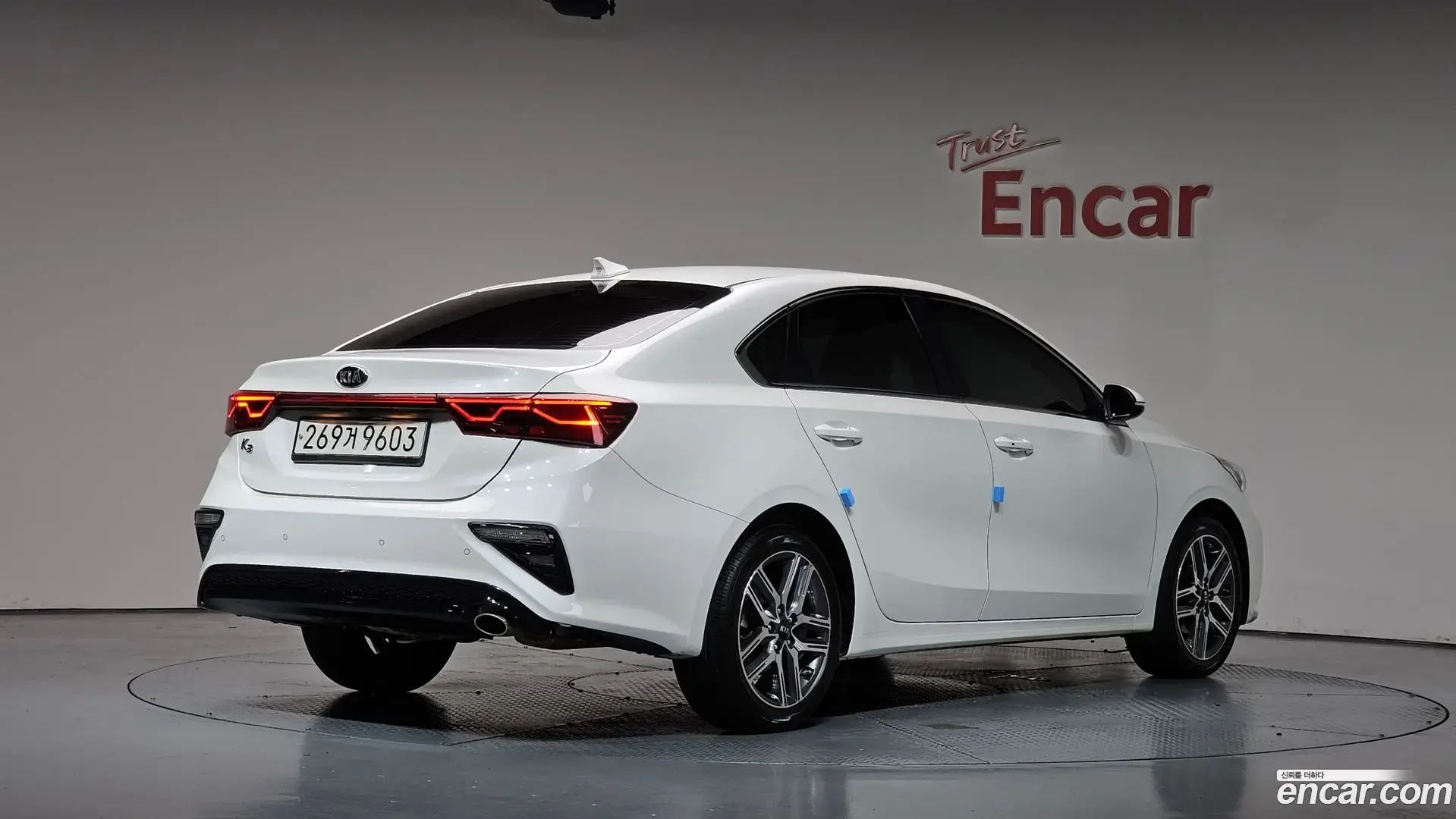 Main__Slider__Photo:K3 Kia 2019.11-1