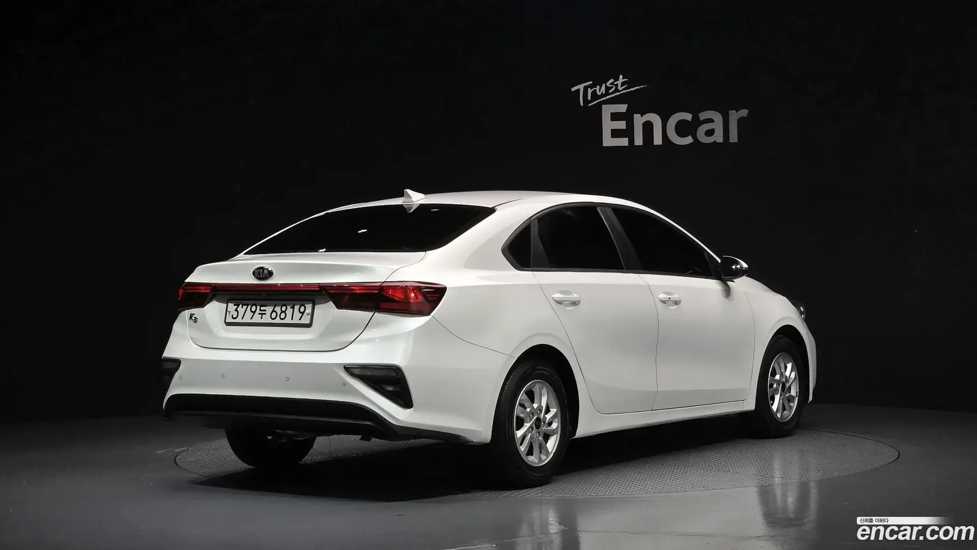 Main__Slider__Photo:K3 Kia 2019.4-1