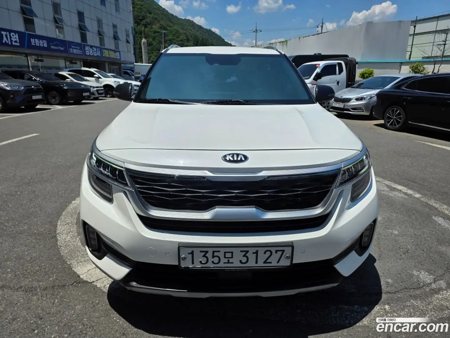 Main__Slider__Photo:Seltos Kia 2019.8-1